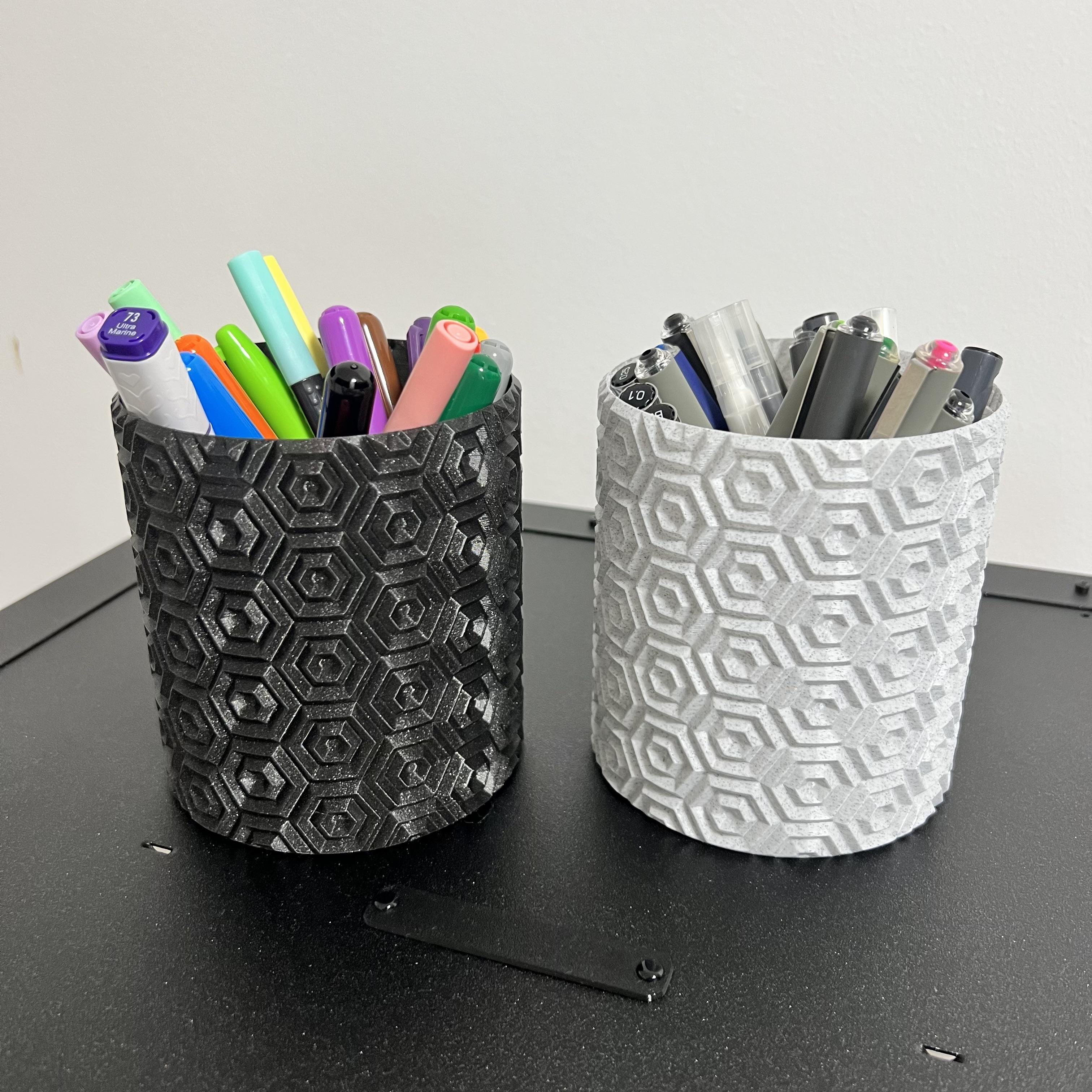 Hexagon Pen Cup (Vase Mode)