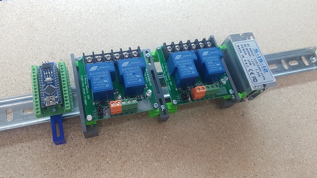 Universal PCB DIN/Desktop adjustable holder