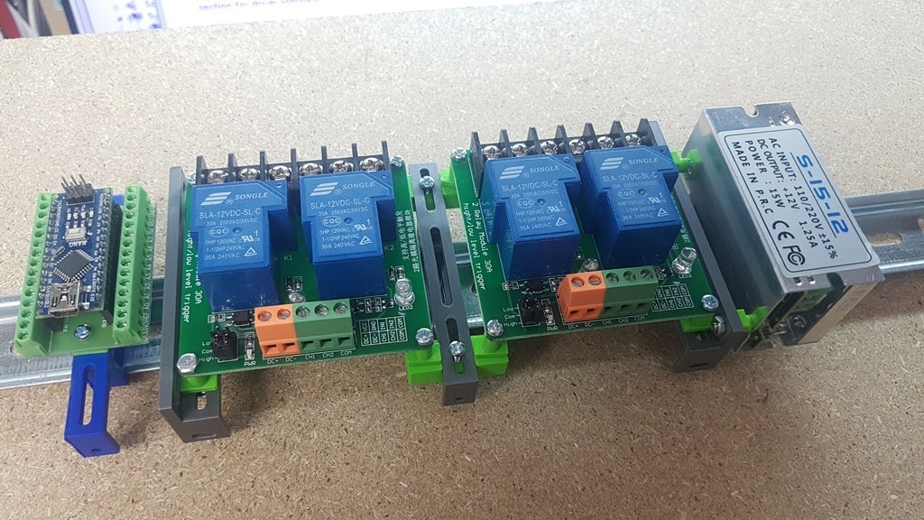 Miniatura 5 do modelo 3D Universal PCB DIN/Desktop adjustable holder