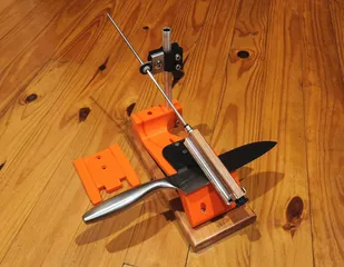 Knife sharpening jig by foobar9000