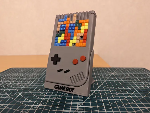 Gameboy Tetris playable