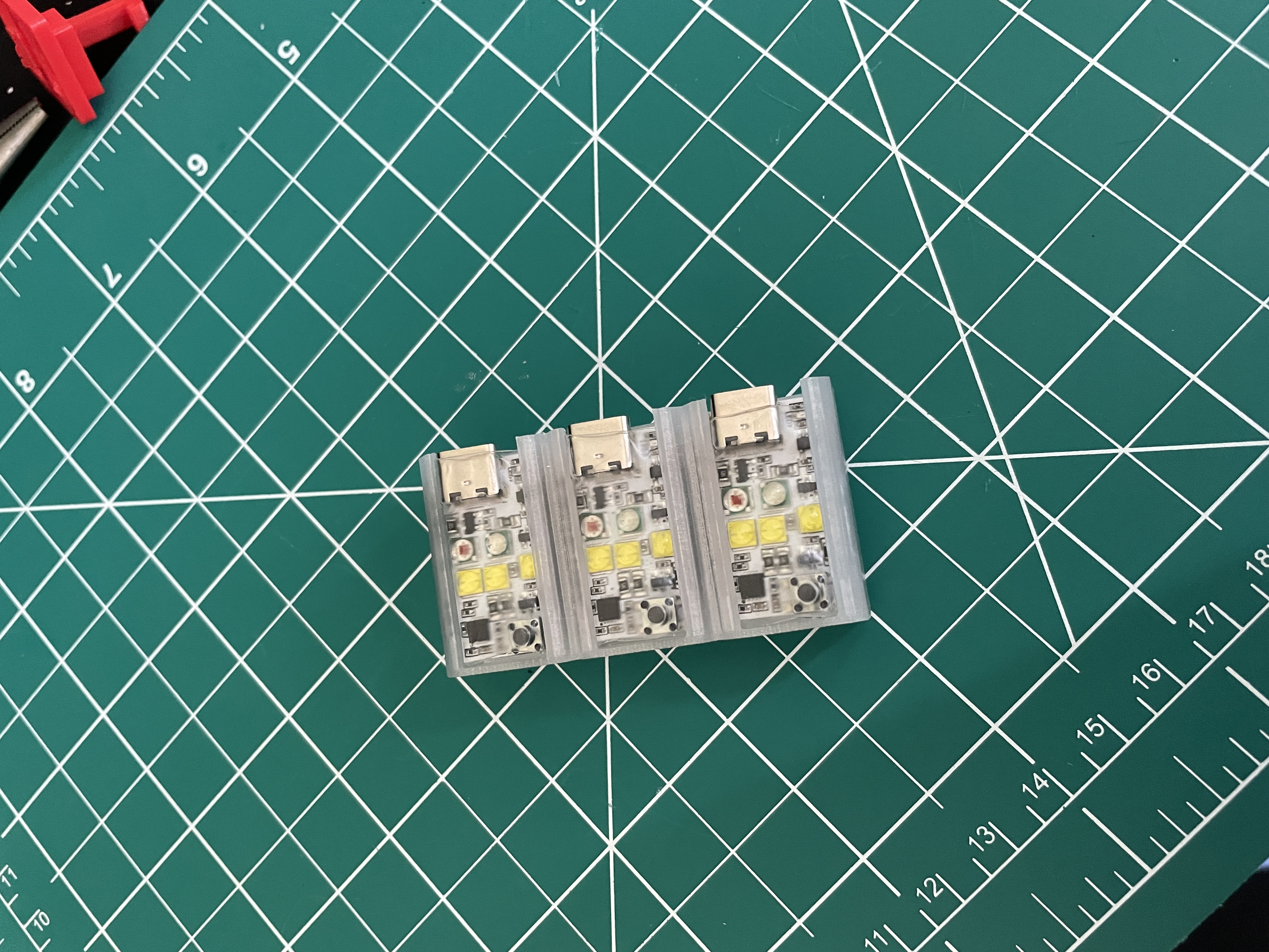 VIFLY strobe holder x 3