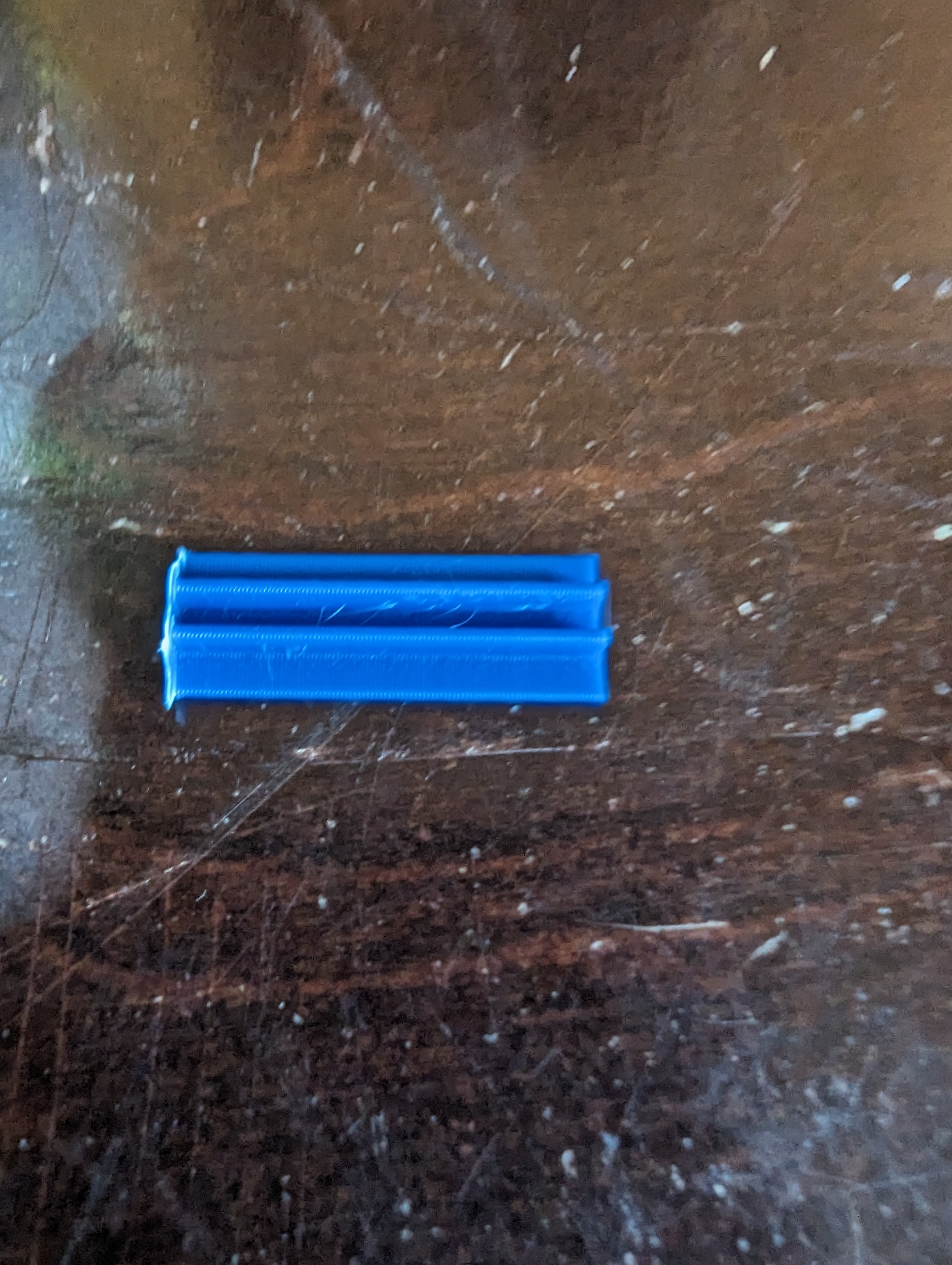 1515 Makerbeam extrusion cable cover / cable clip