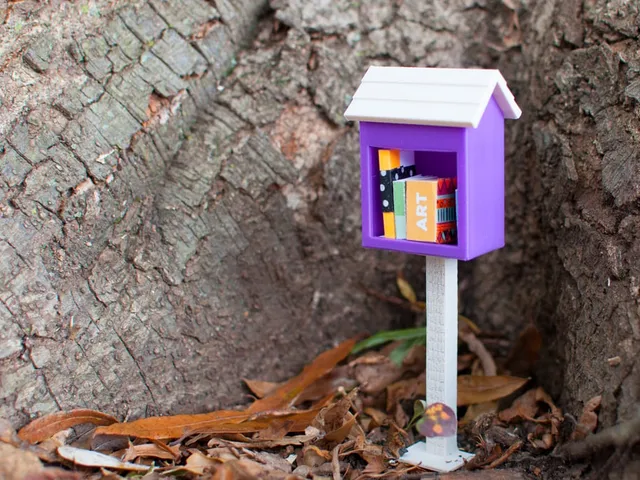 Little Little Free Library