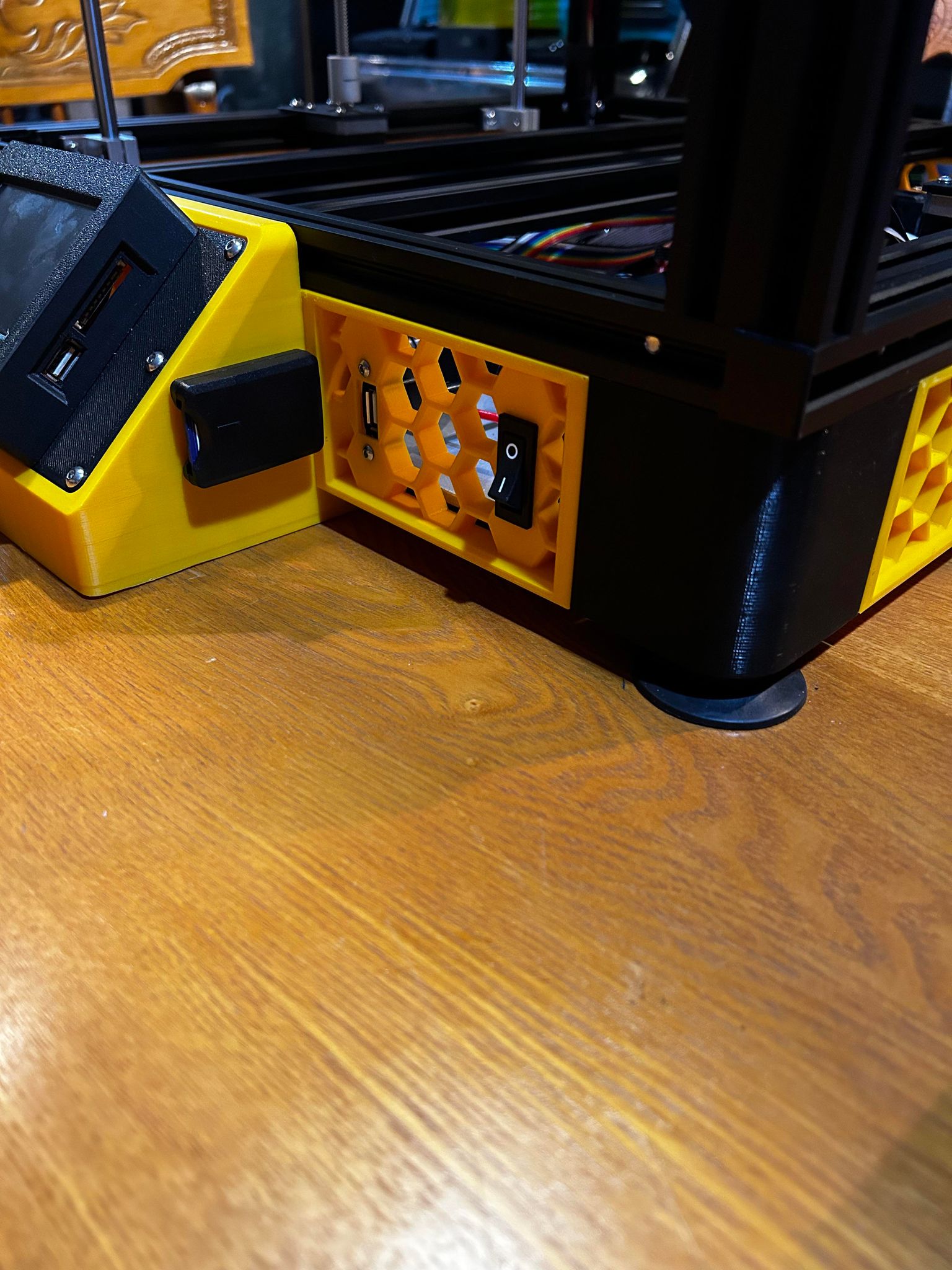 Ender 5 Plus Skirting and Lower Enclosure (Base Case) by Big Dog Custom