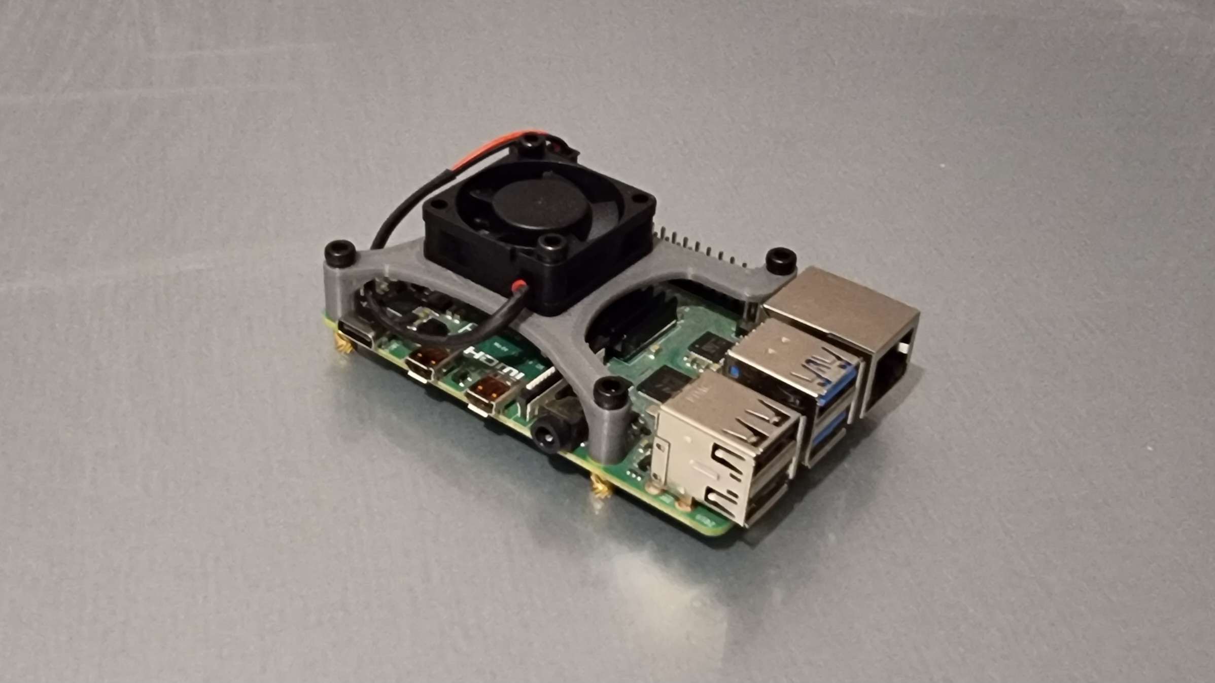 Raspberry Pi 30mm Fan Mount by Maxstupo | Download free STL model ...