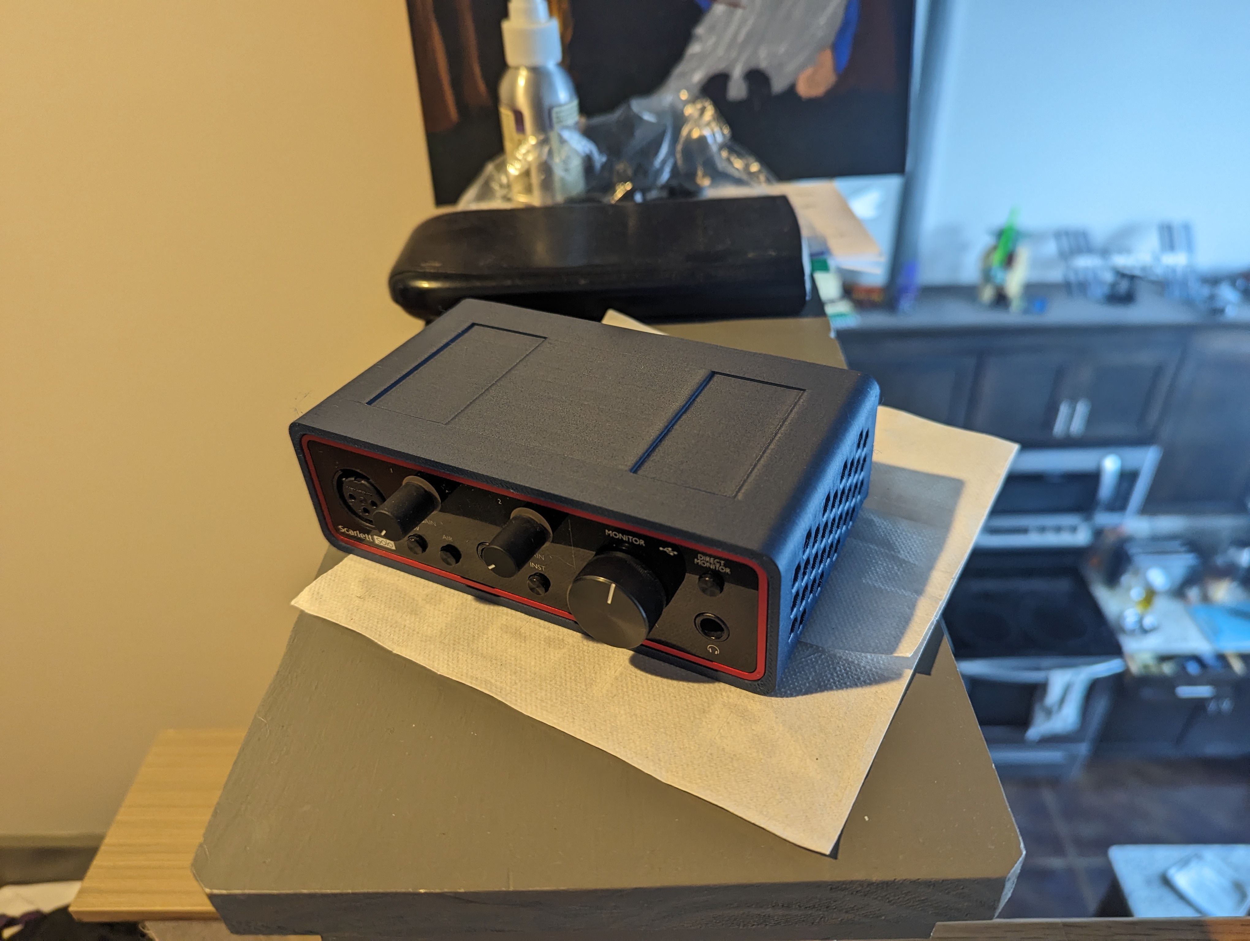 Focusrite Scarlett Solo Desk Mount
