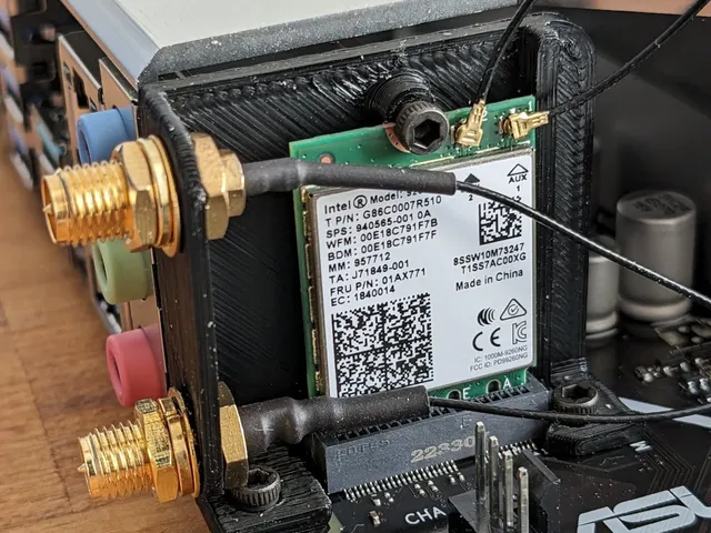Asus Prime X670-P vertical M.2 Key E bracket