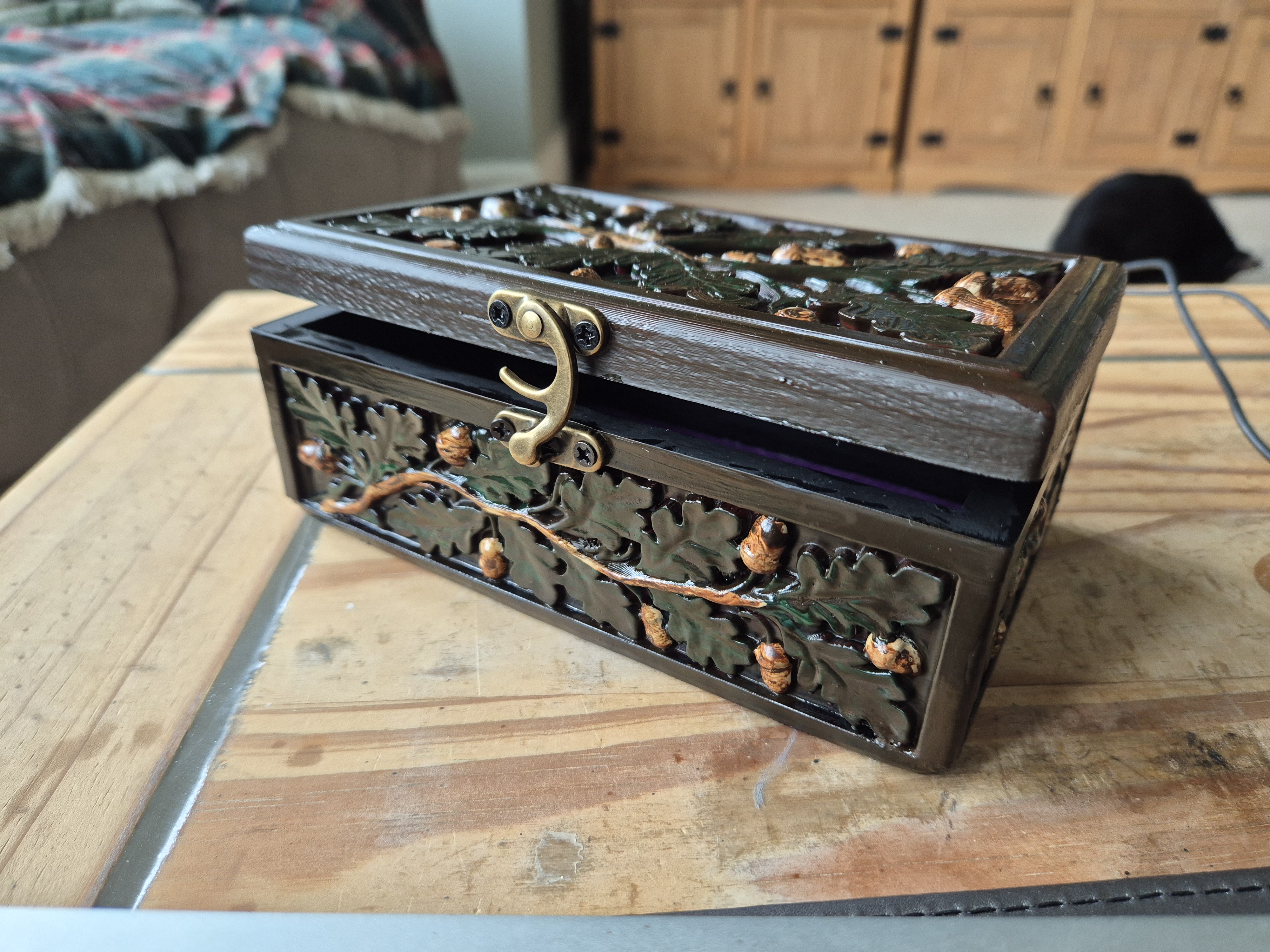 Autumn Oak Leaf and Acorn Box