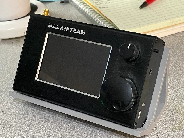 Malahit DSP2 SDR Radio Stand