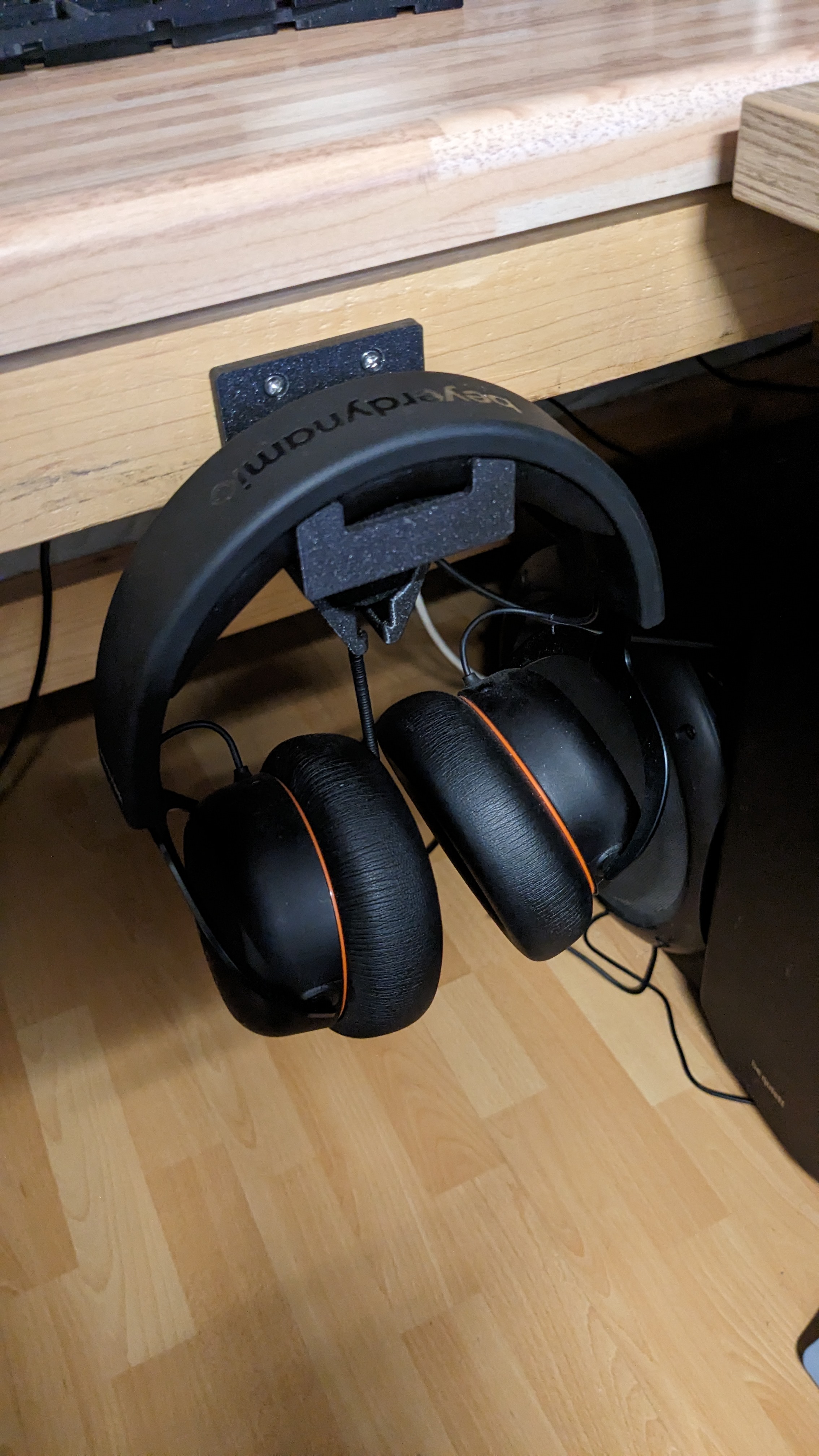 Headset Mount for beyerdynamics