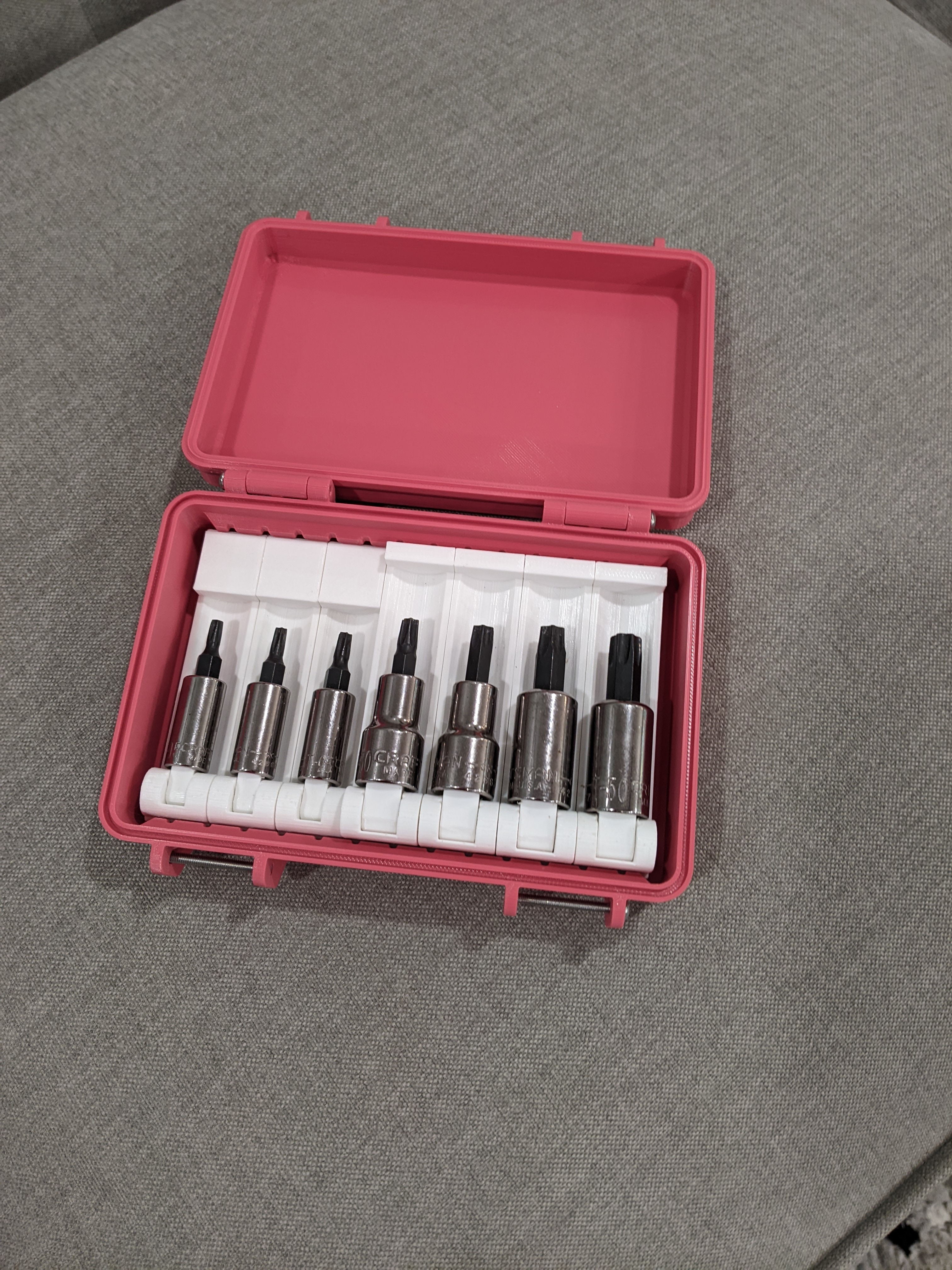 Remix of rugged box to fit Milwaukee Socket holders 3D model thumbnail