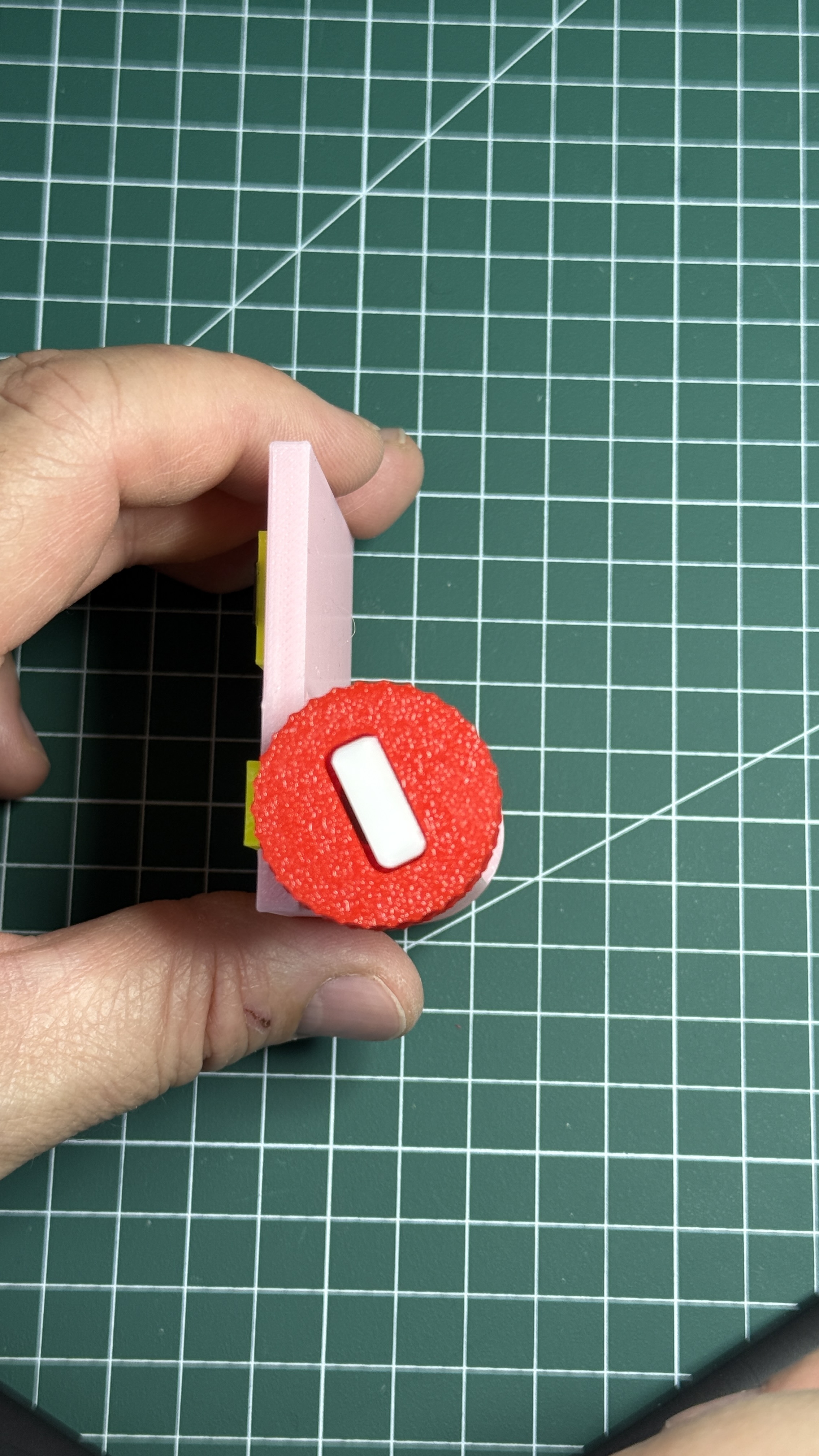 Miniatura 2 do modelo 3D Minecraft Toothpaste Squeezer Sheep