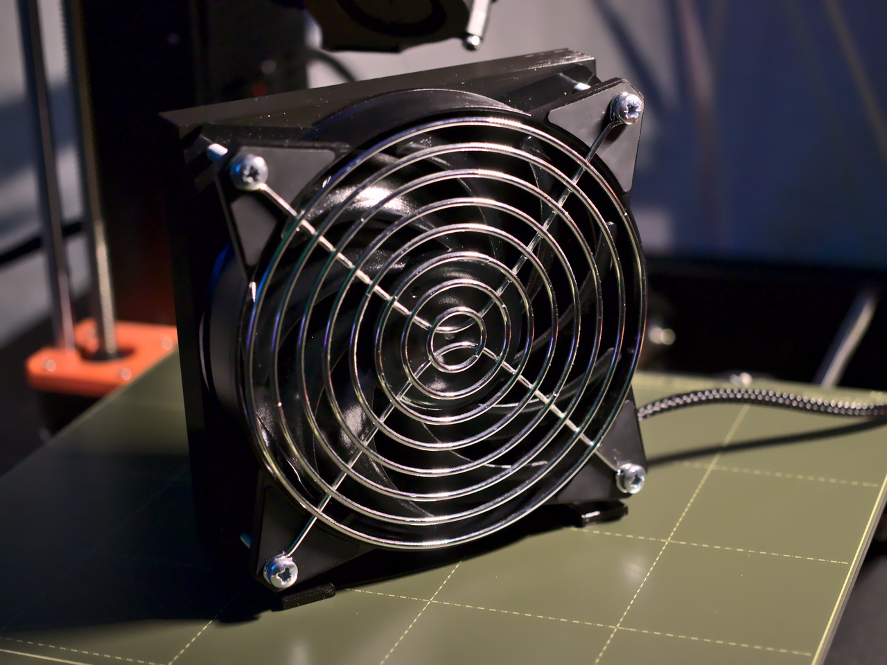 Miniatura 2 do modelo 3D Simple Fume Extractor