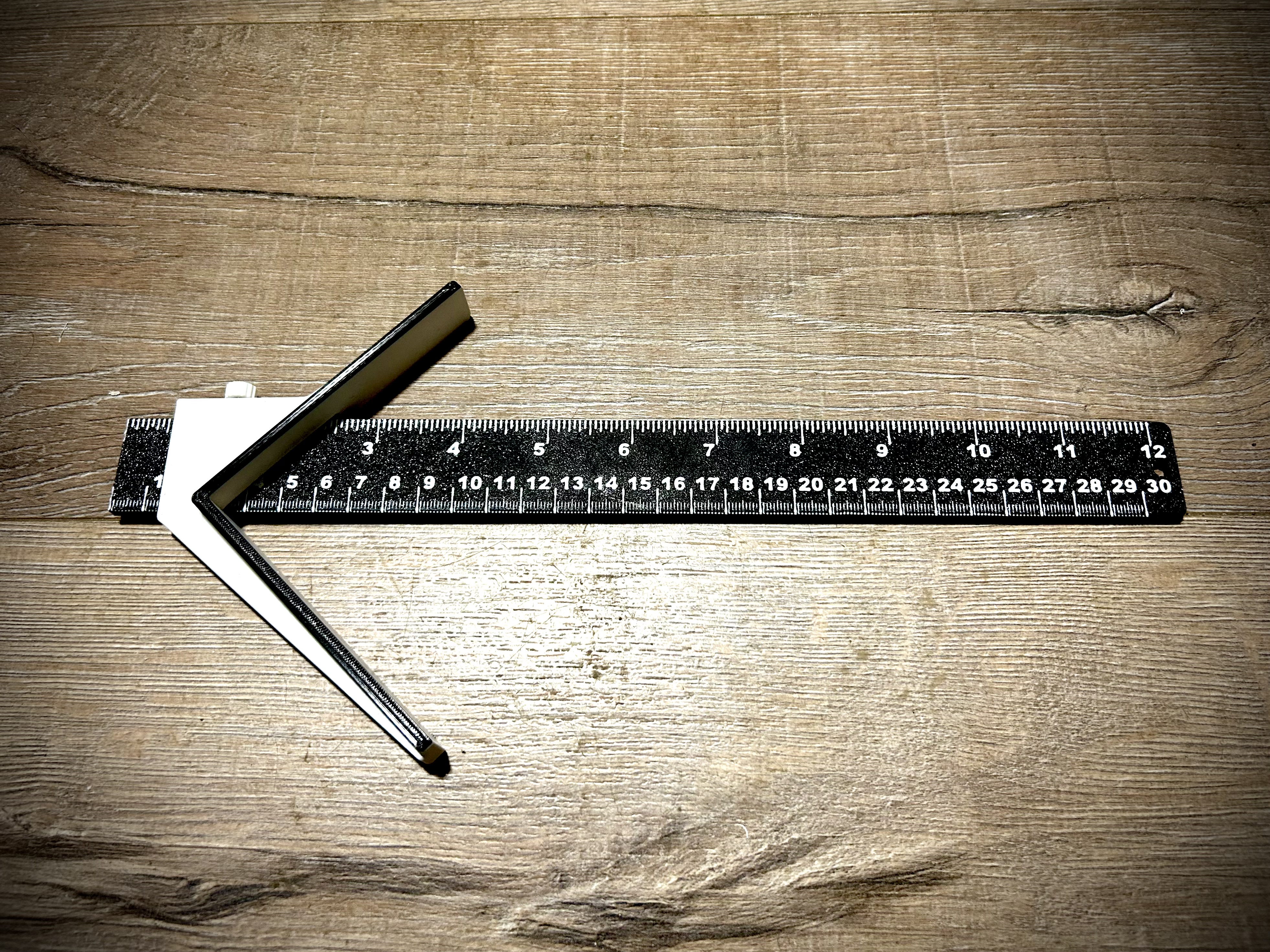 Engineering Squire Set - Part 2 Centre Finder — miniatura 2