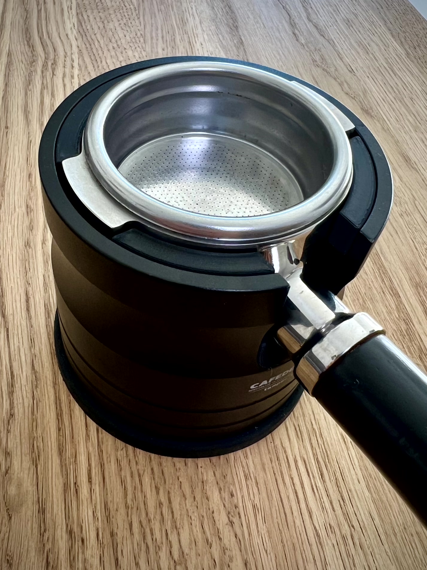 CAFEDEKONA Tamping Station + Decent Espresso Adapters