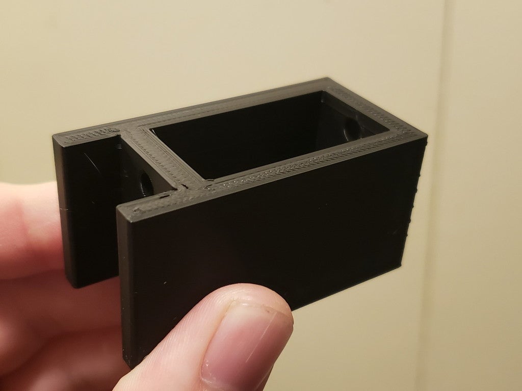 V-slot mounted side-laying risers for CR-10