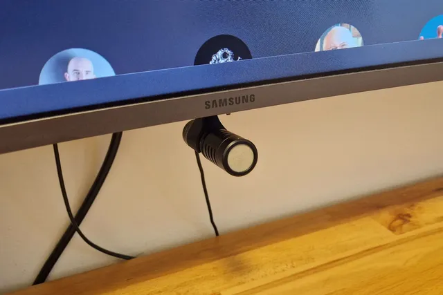 BOYA BY-MM1 Holder For Samsung JG56 Monitors