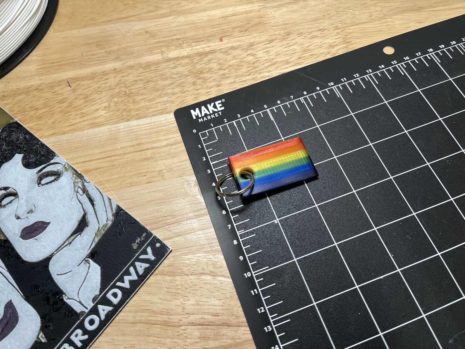 Miniatura 4 do modelo 3D Pride Flag Keychain (no AMS required)