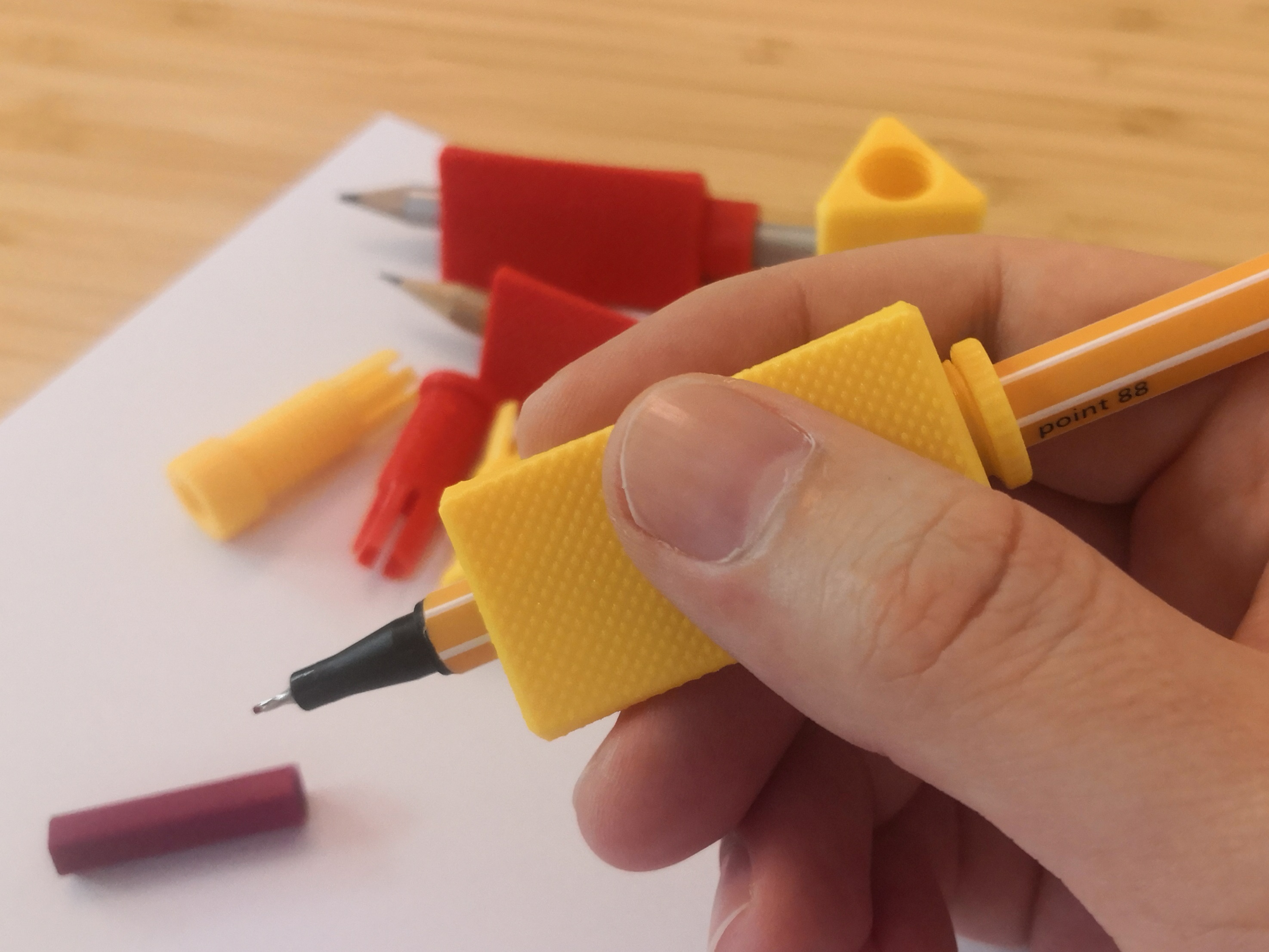 Gripping Aid Pencil Grip by AMT Download free STL model