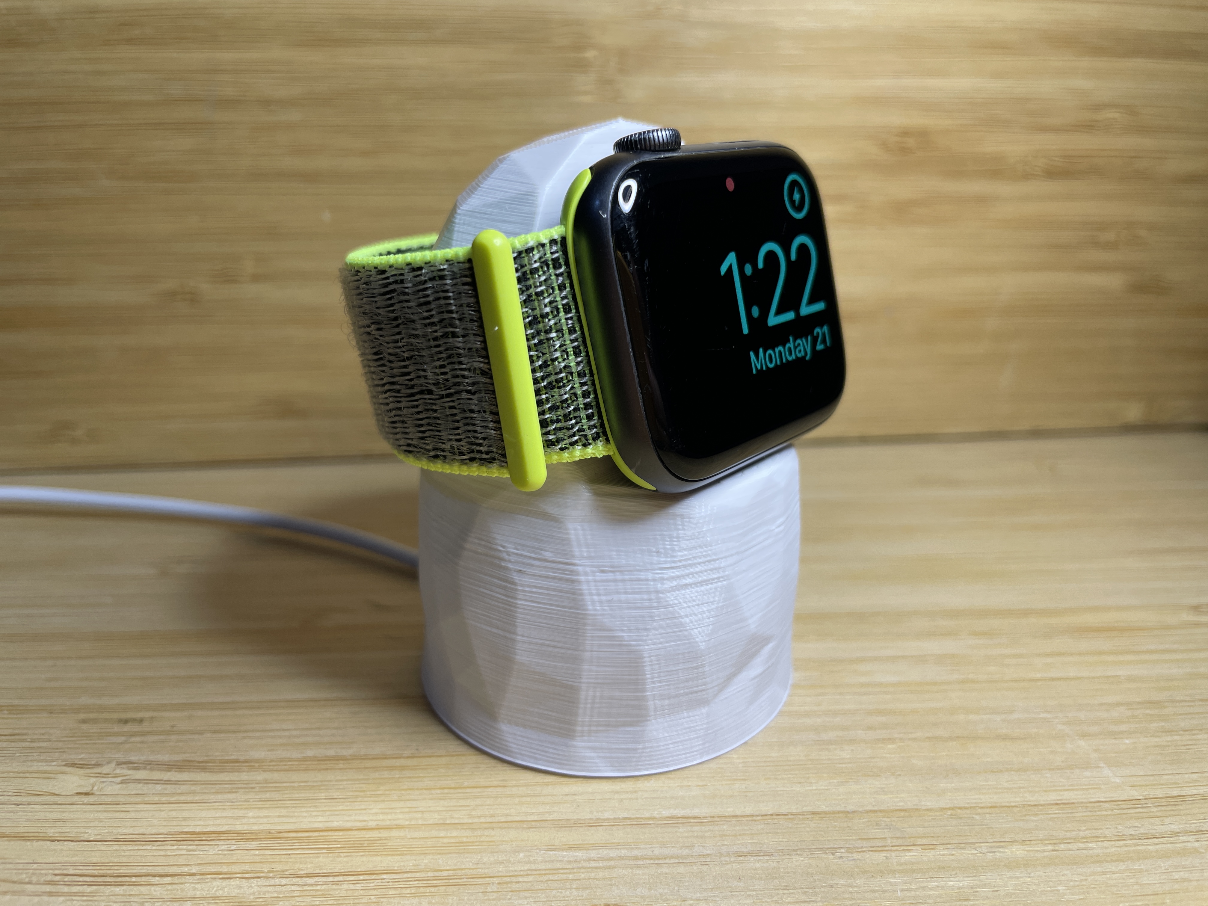 Apple Watch Charging Stand — Low Poly