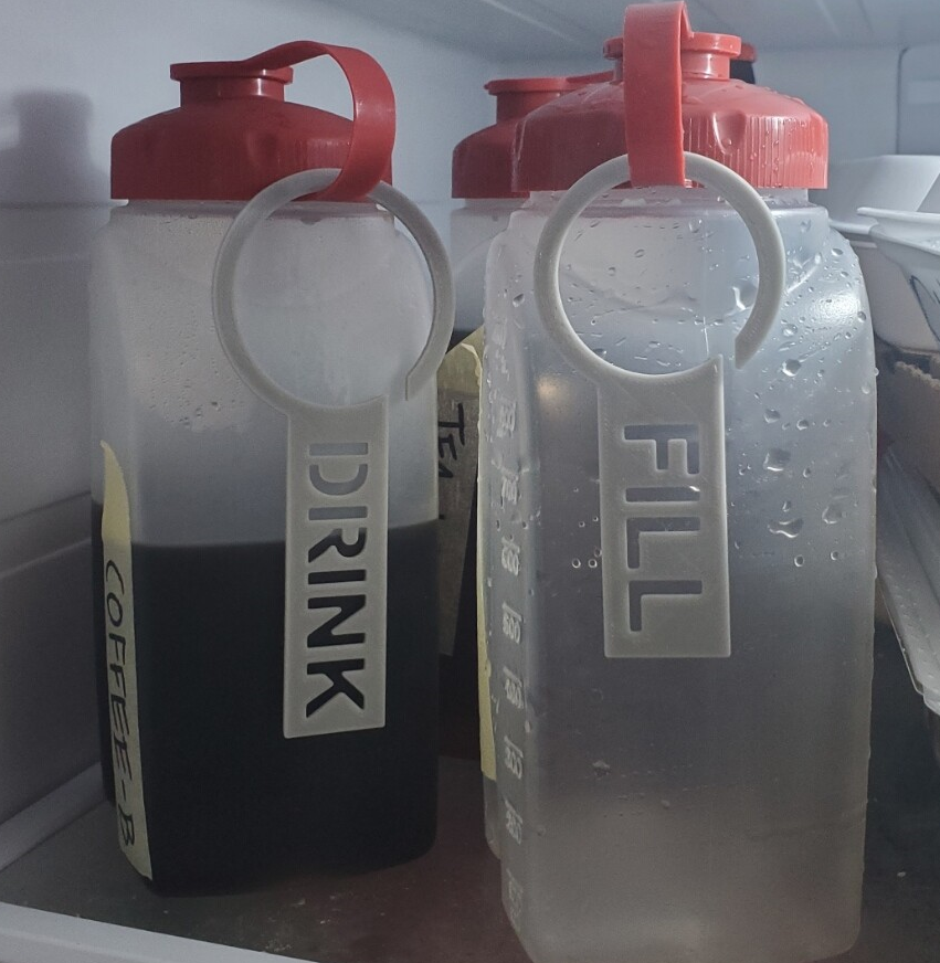 Hanging label for drink bottles by mooklepticon | Download free STL ...