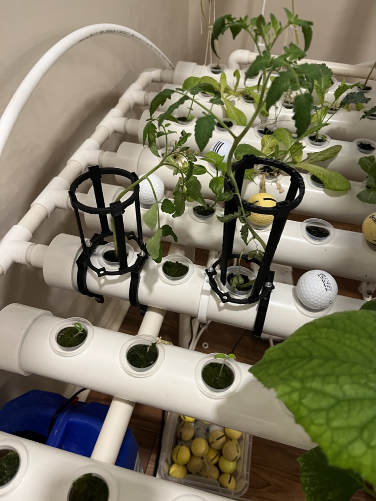 Hydroponic table trellis with PVC clamp by Smarch | Download free STL ...