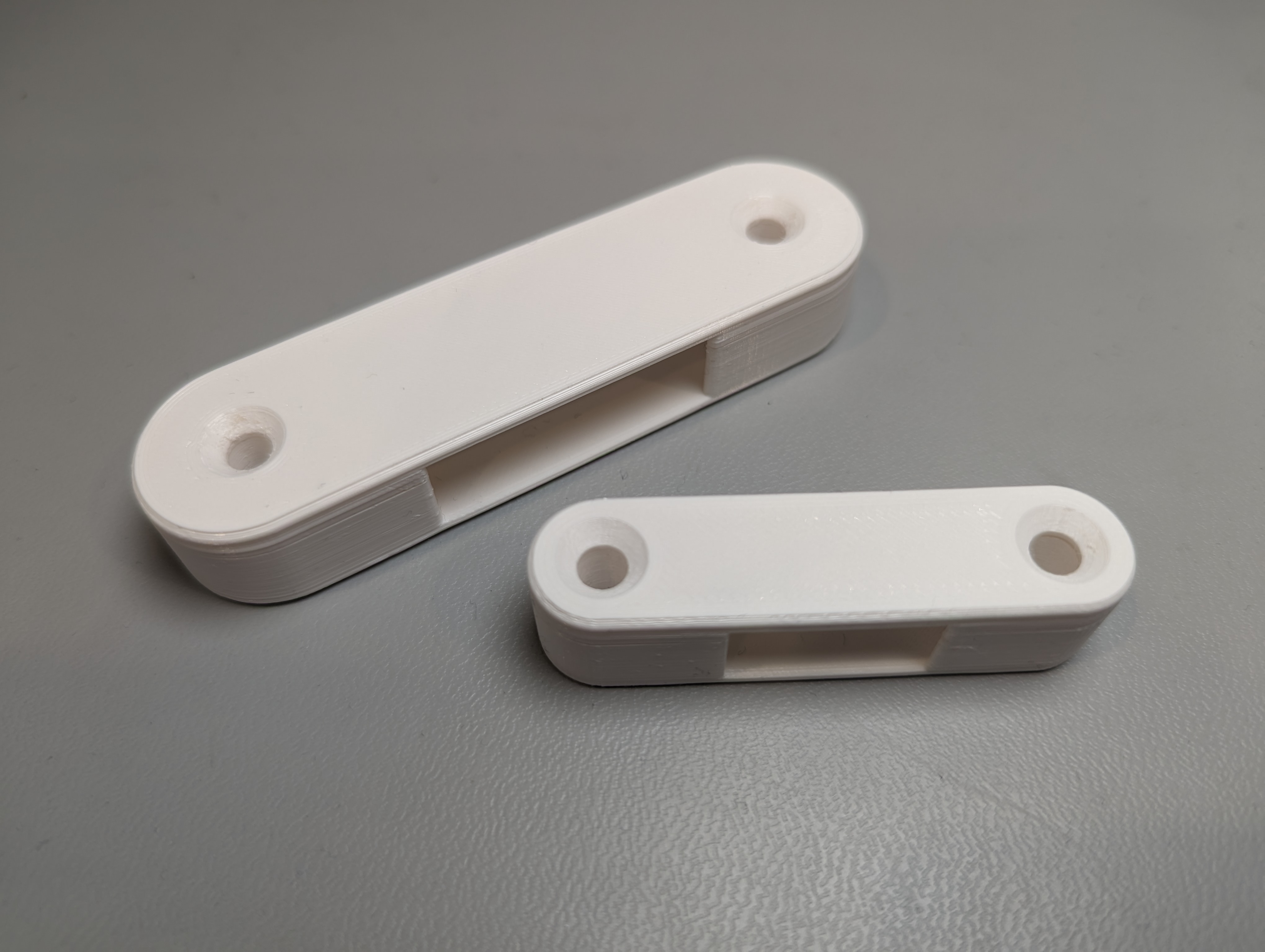 Miniatura 3 do modelo 3D Zigbee Door Sensor Mount