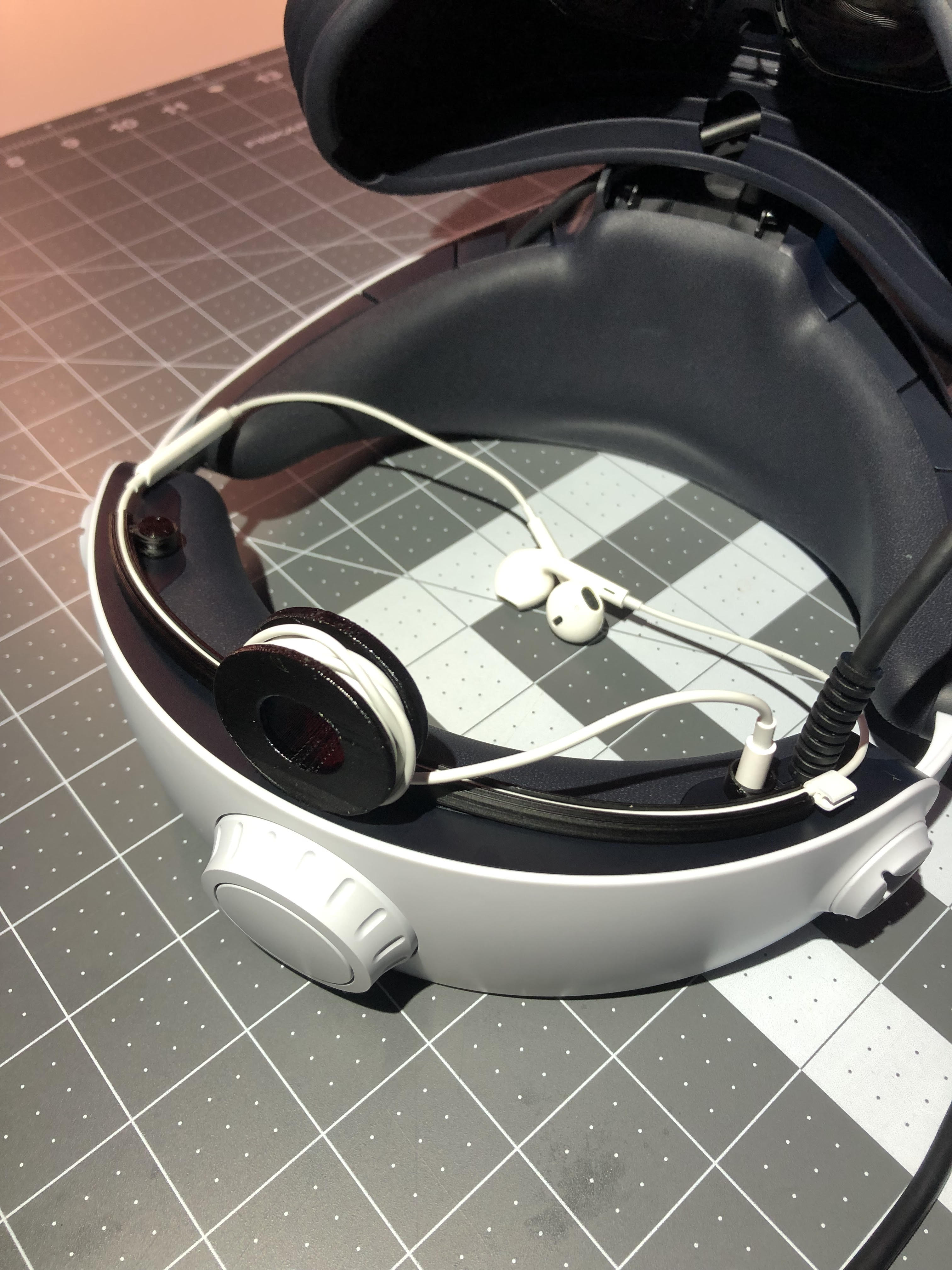 PSVR2 earbud adapter remix — miniatura 2