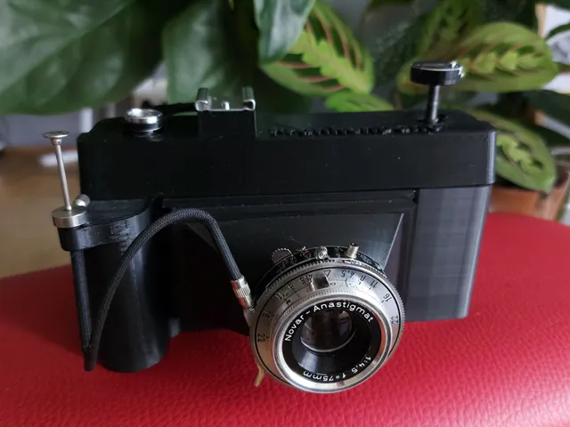 35mm Panoramic Film Camera