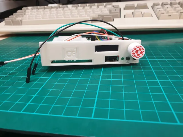 Combined Gotek and CF-ide in 3.5" disk drive