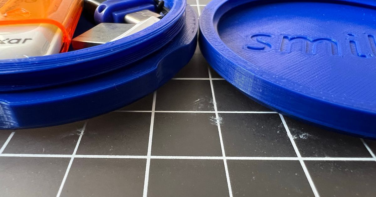 Flash drive storage container (or other small things) by EcoDad