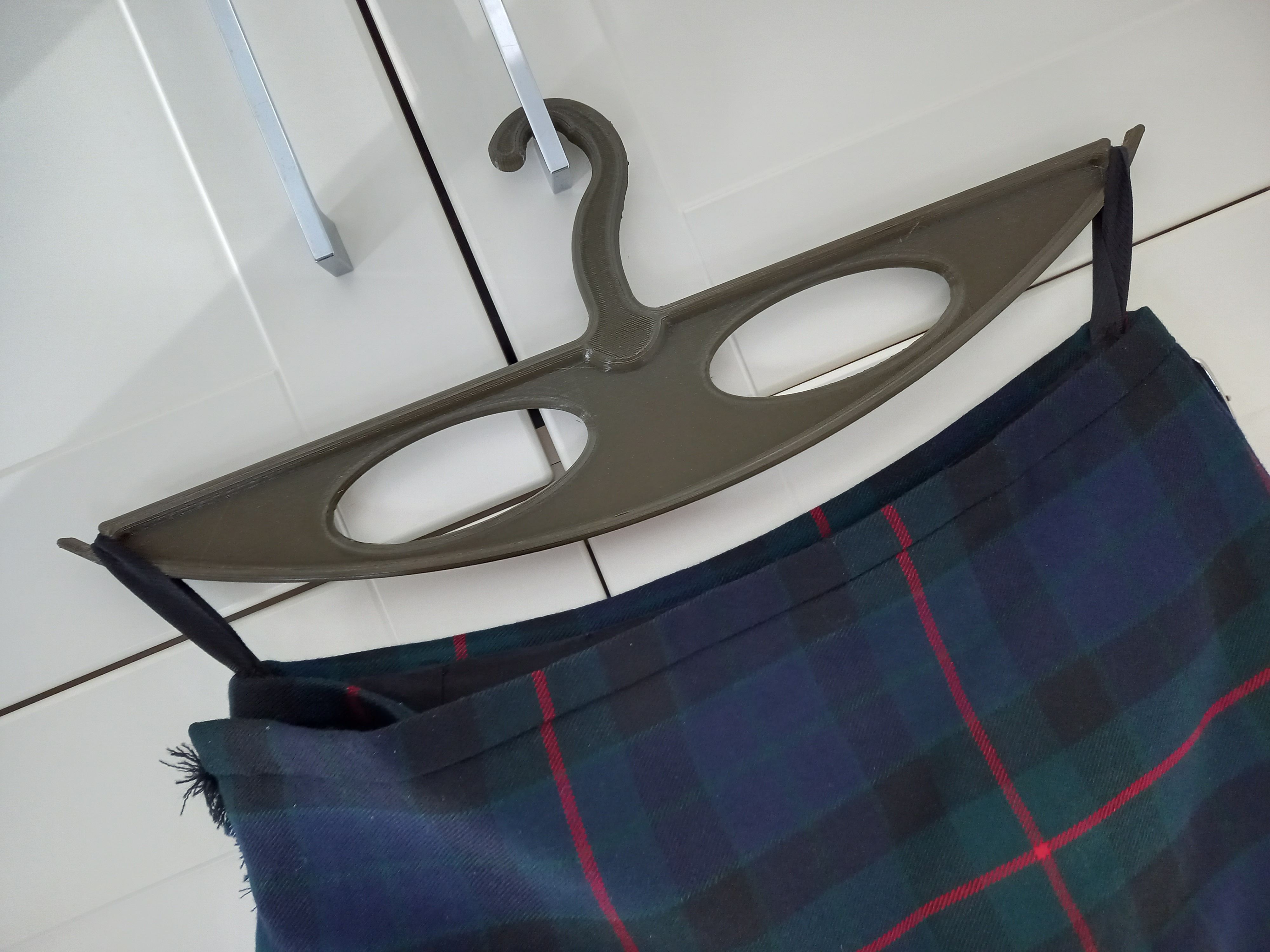 Kilt Hanger