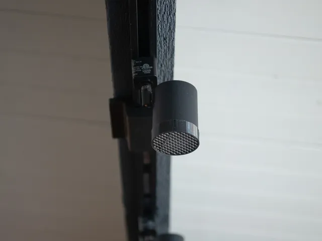 WAC 8010 track light diffuser
