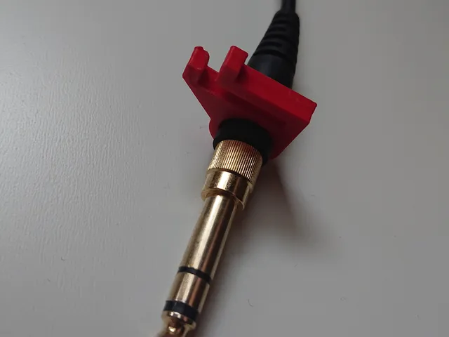 Beyerdynamic headphone jack clip