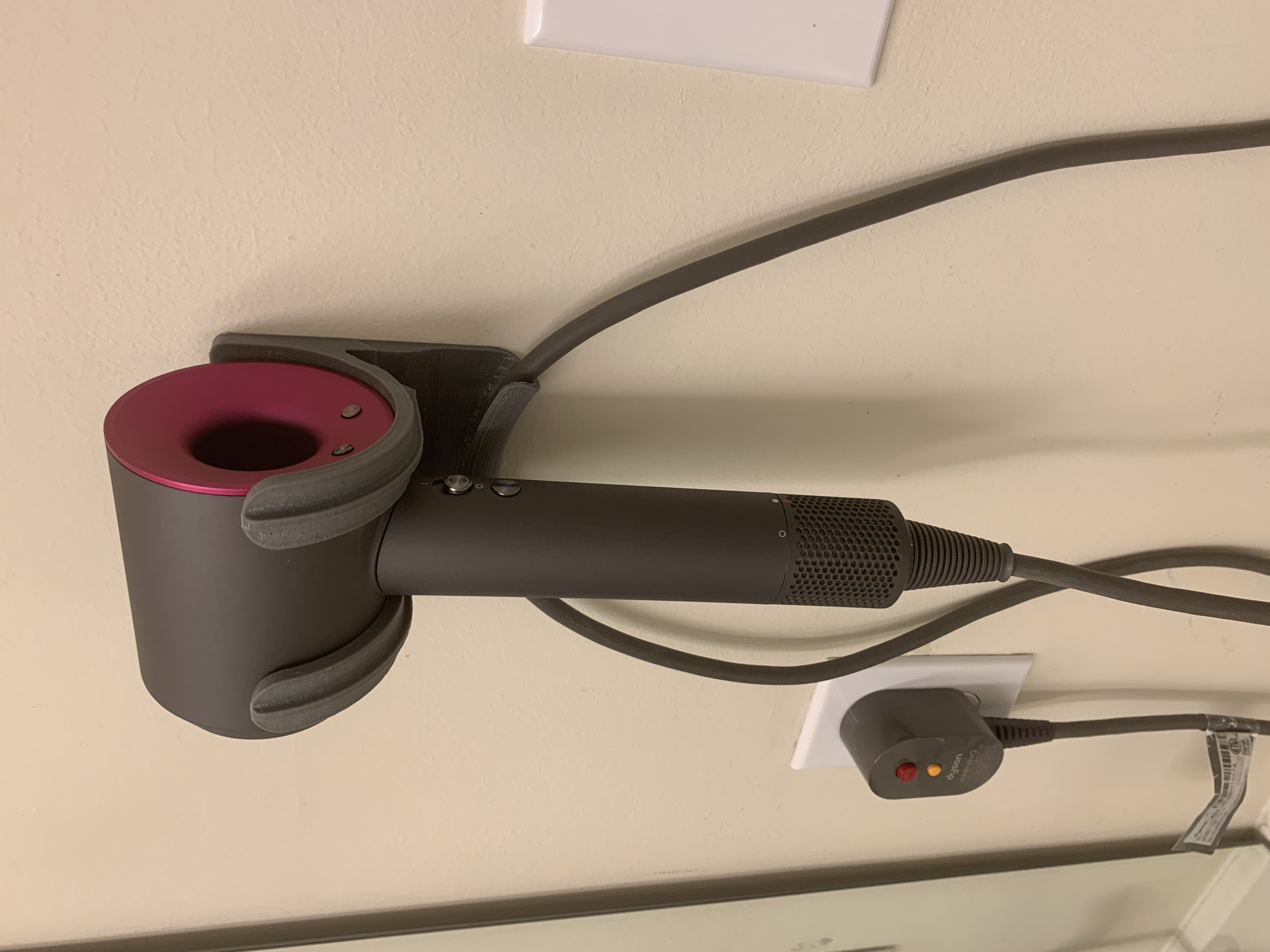 Dyson Dryer Wallmount