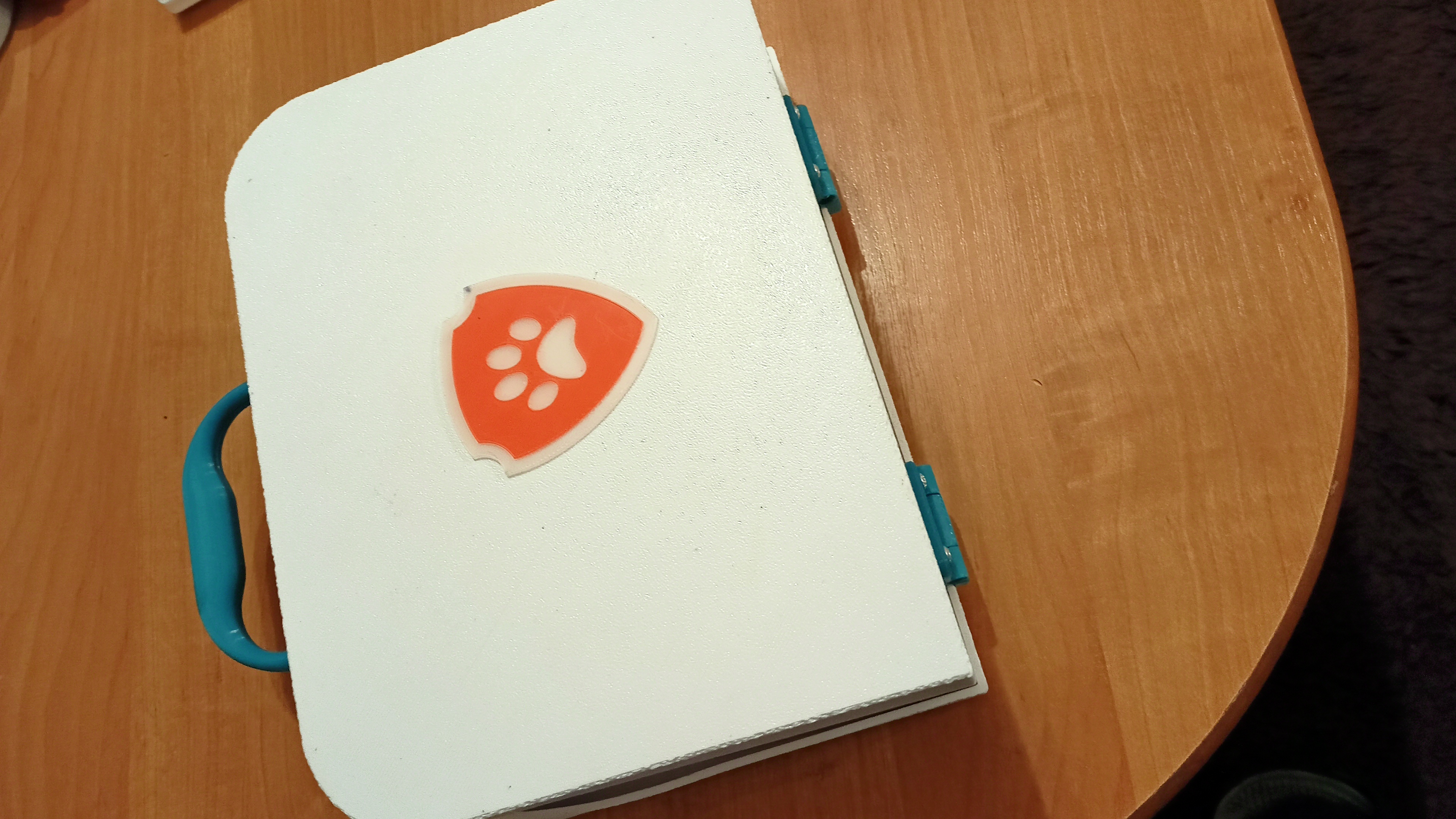 Suitcase — miniatura 6