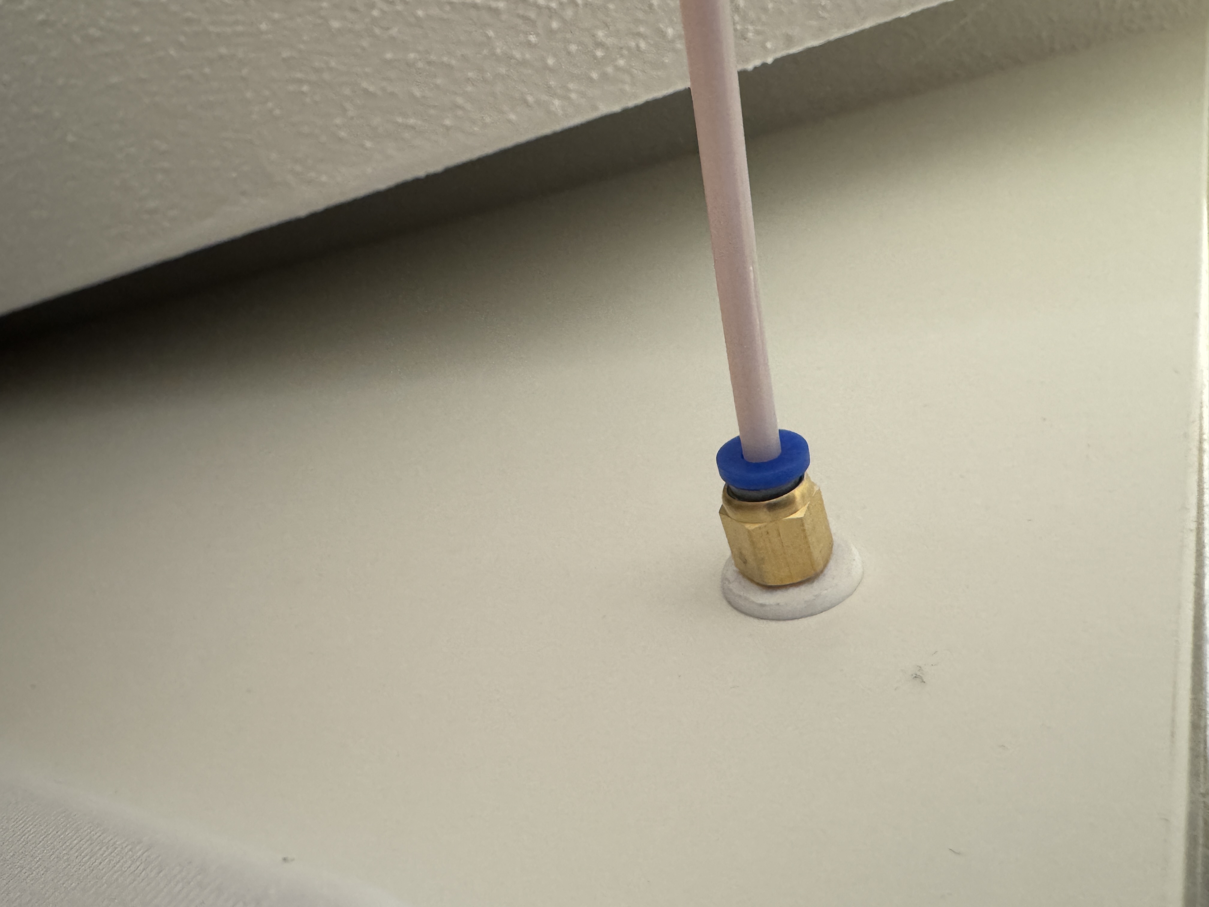 PTFE Feedthrough Adapter — miniatura 2