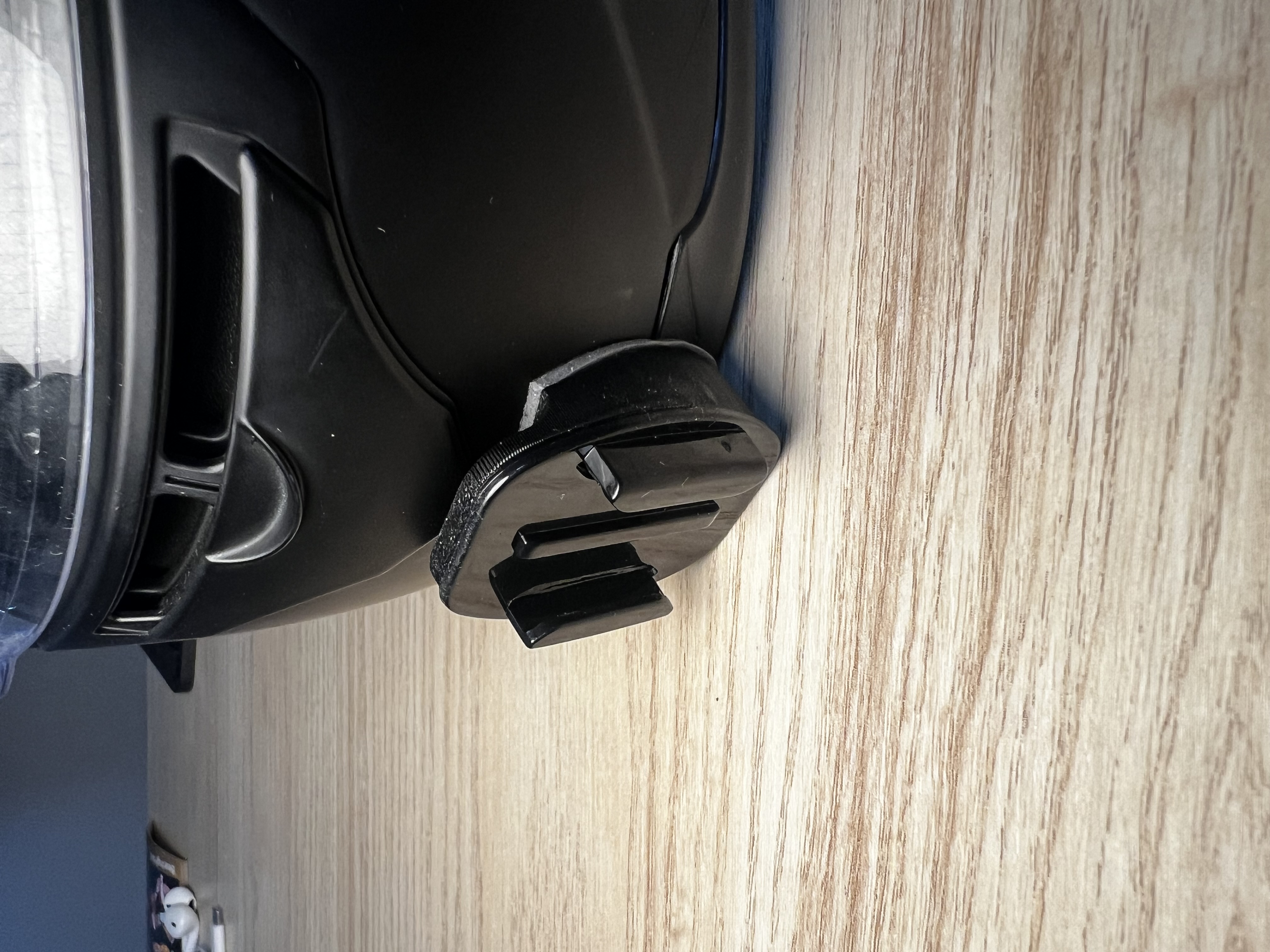 Skorpion Exo-480 Chin Mount for Action Camera