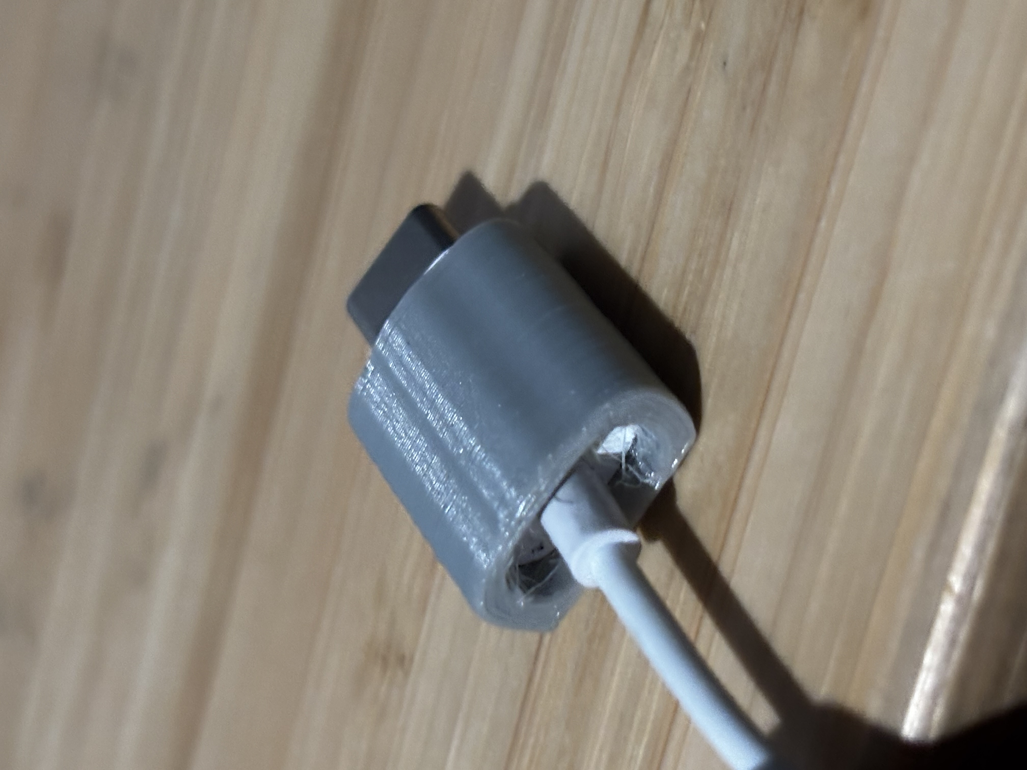 Apple Type C Cord Grip and Guard