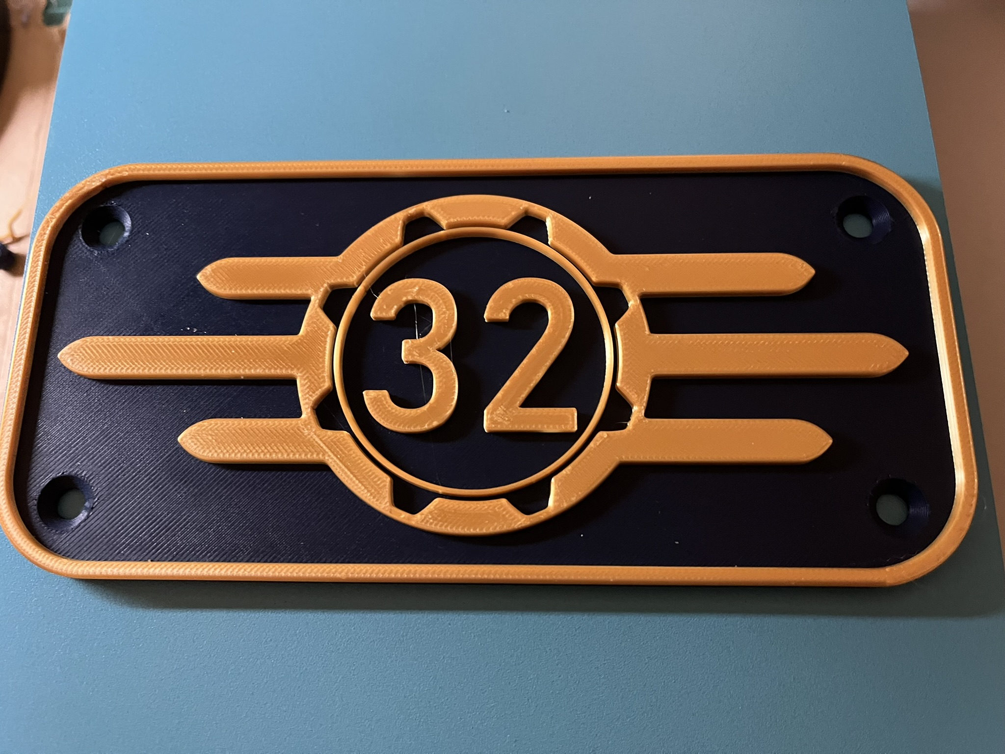 Vault-Tec Hausnummern-Schild (no AMS)