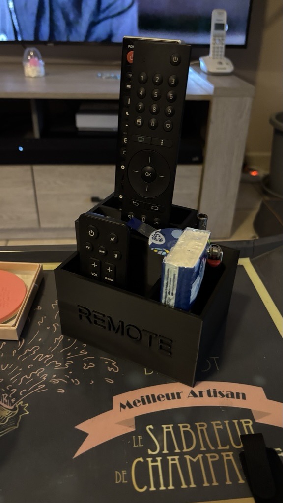 Boîte de rangement pour télécommandes