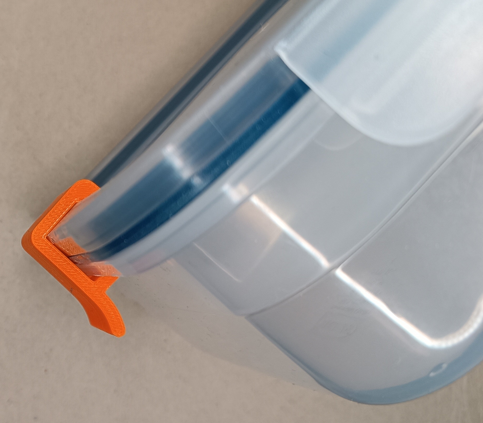 IKEA 365+ storage container replacement clip for the lid.