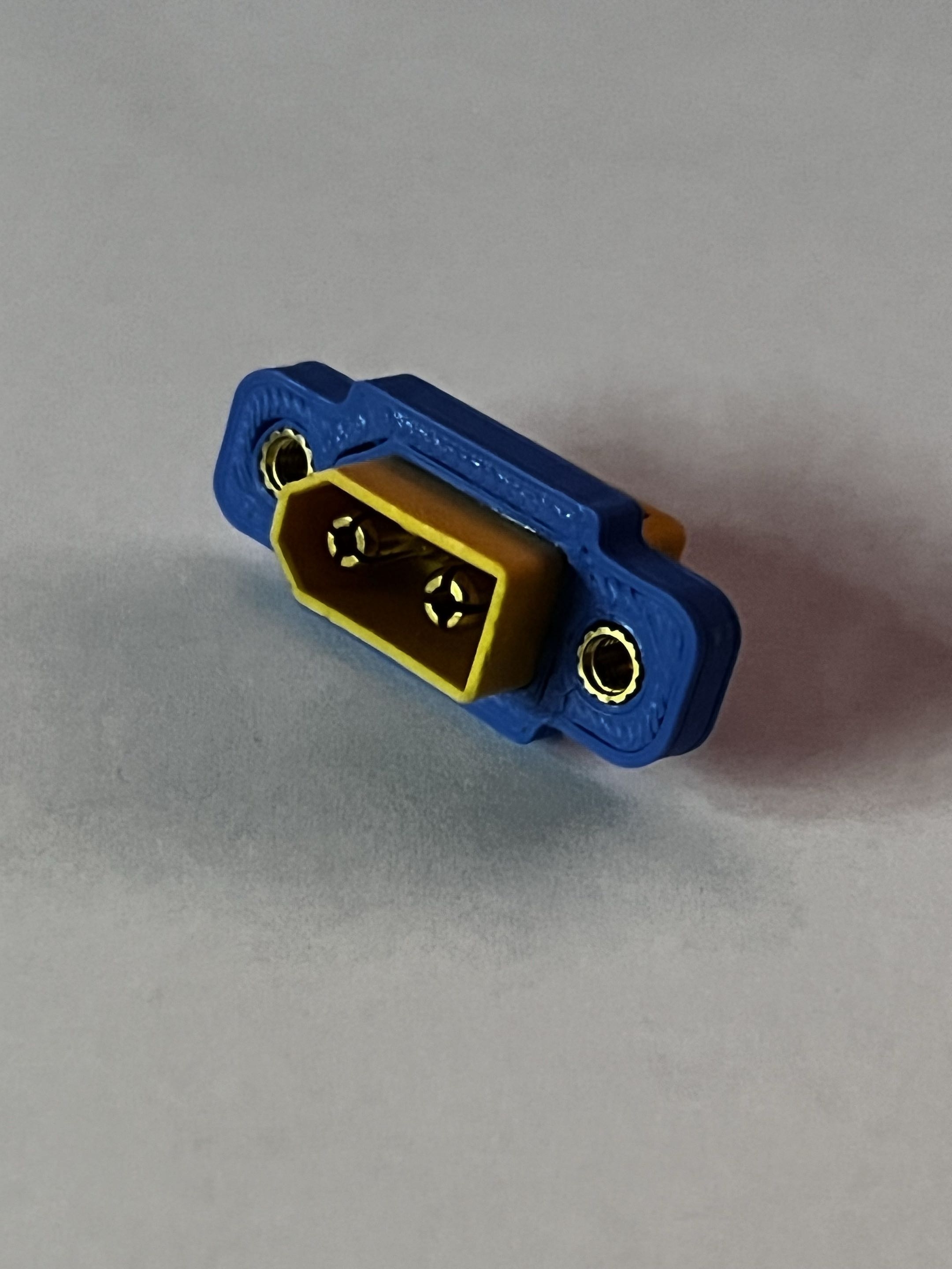 Mounting bracket for XT60 connector