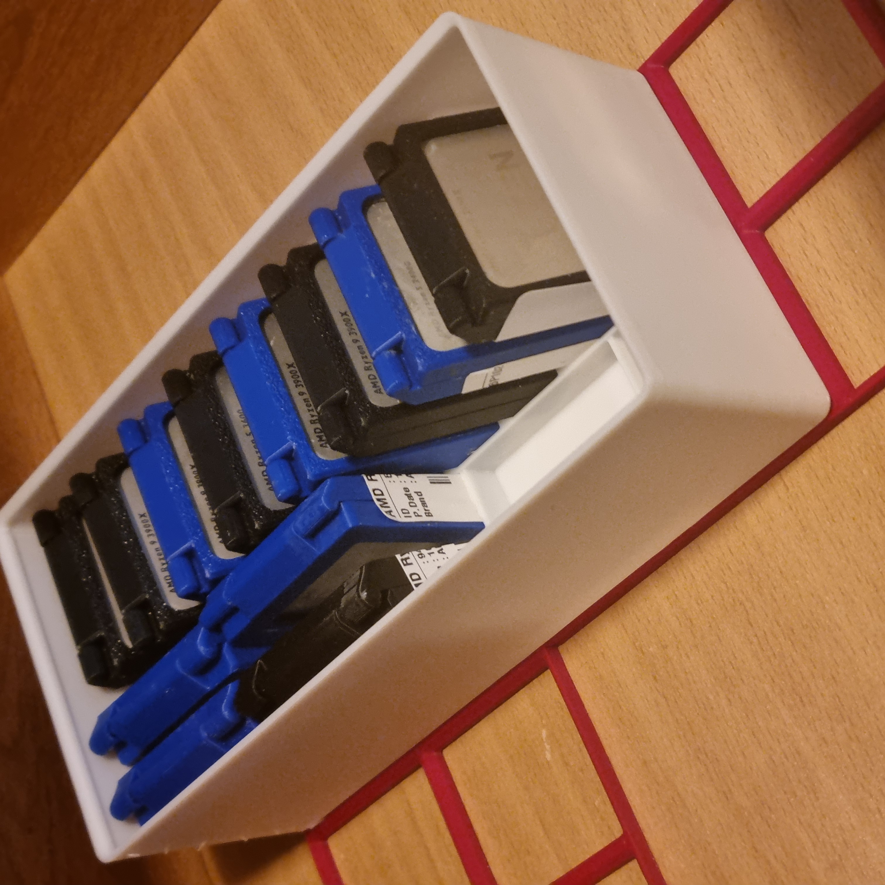 Miniatura 2 do modelo 3D Gridfinity AM4 / AM5 CPU Storage Box