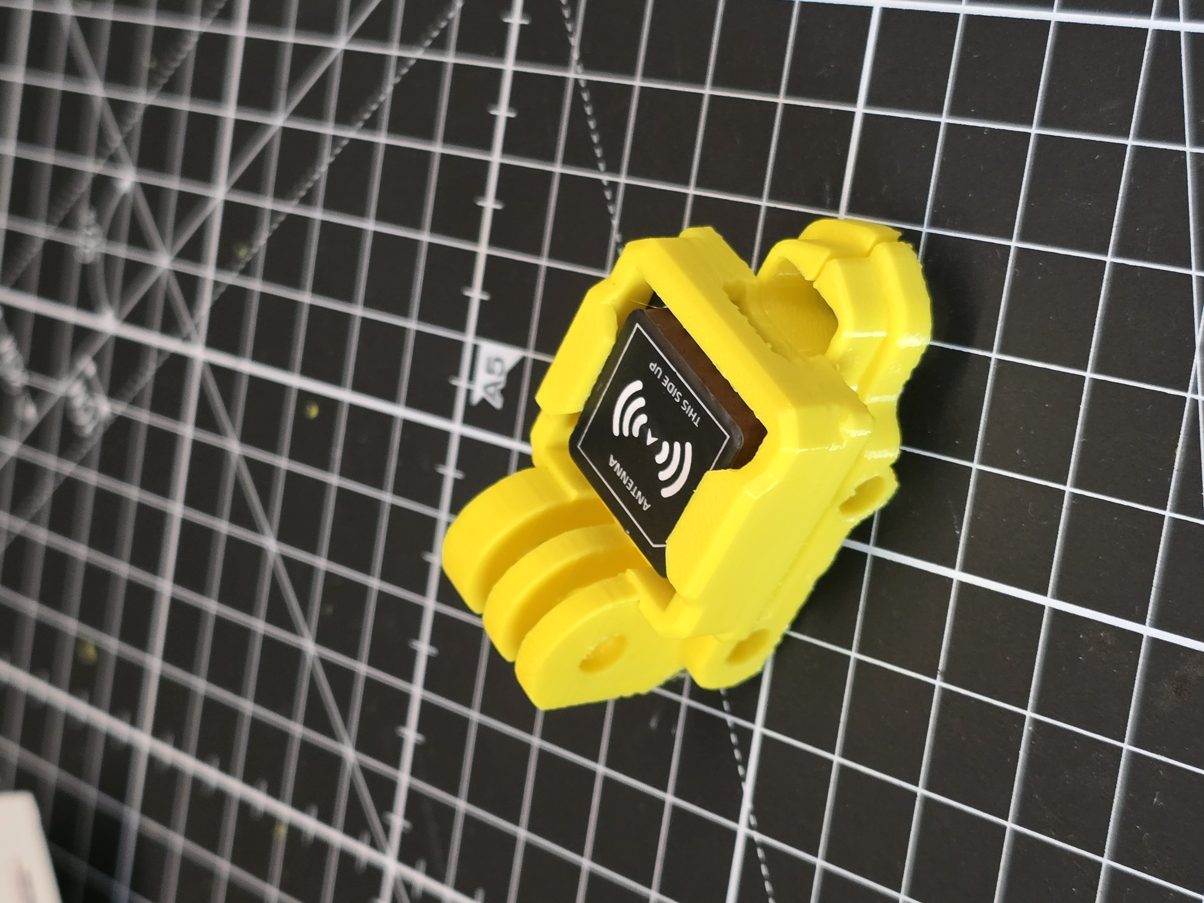 Speedybee Mario 5 Front GPS Mount (22x22) + Action Cam Mount