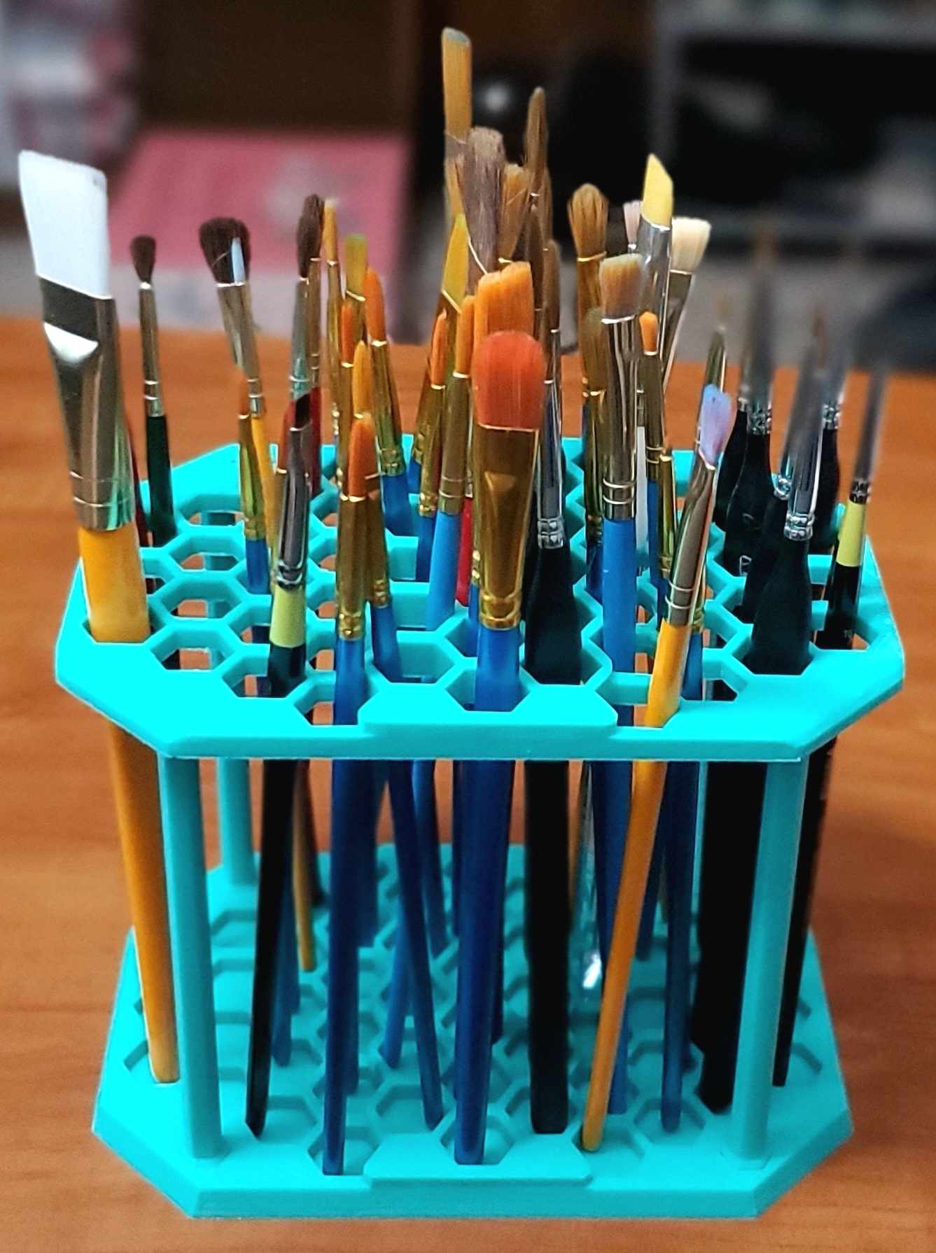 Hexagon Paintbrush Holder by scyyie Download free STL model