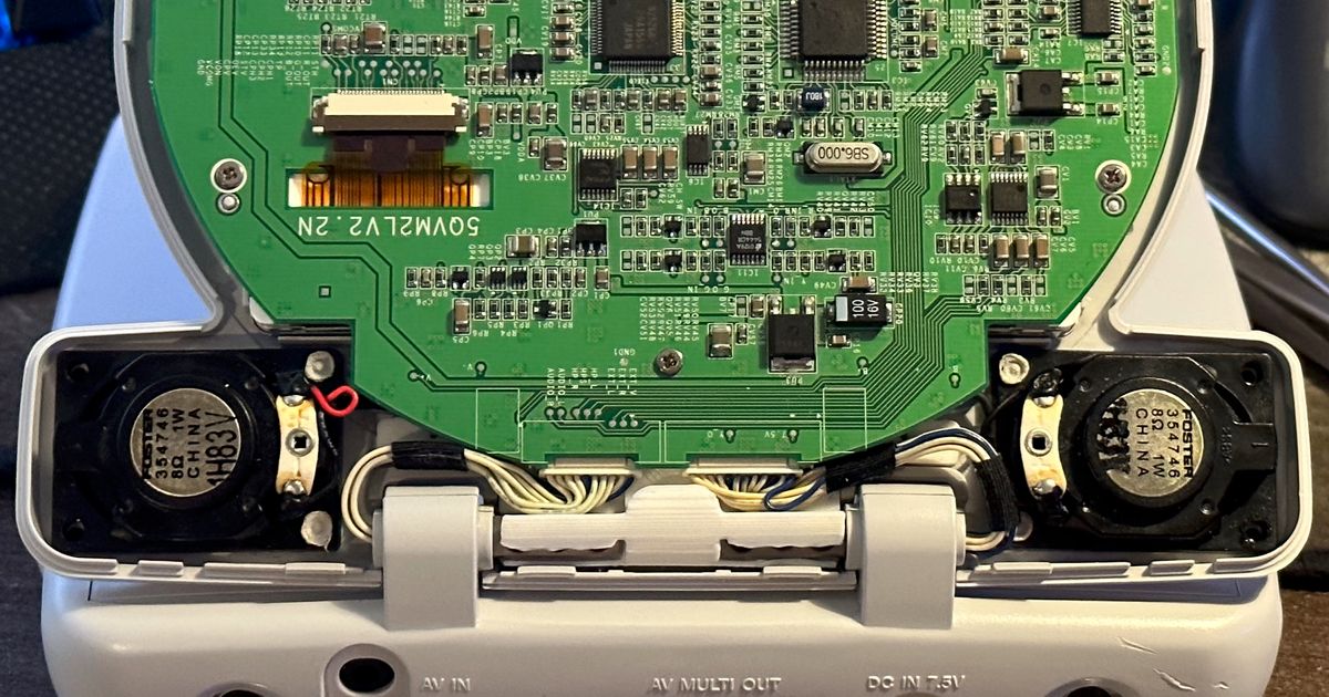 Sega Dreamcast VMU AAA Battery Pack by Jeff Chen, Download free STL model