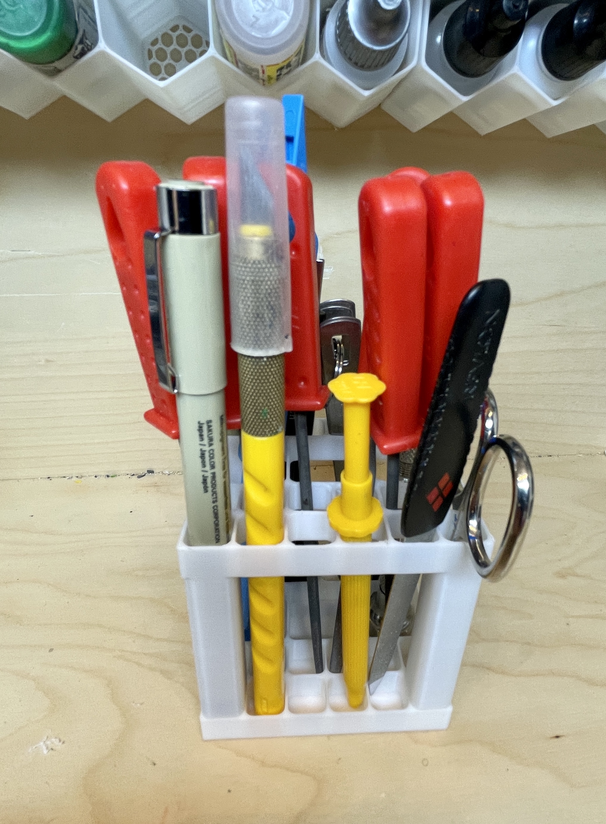 Tool or brush holder v2 by ATree Download free STL model