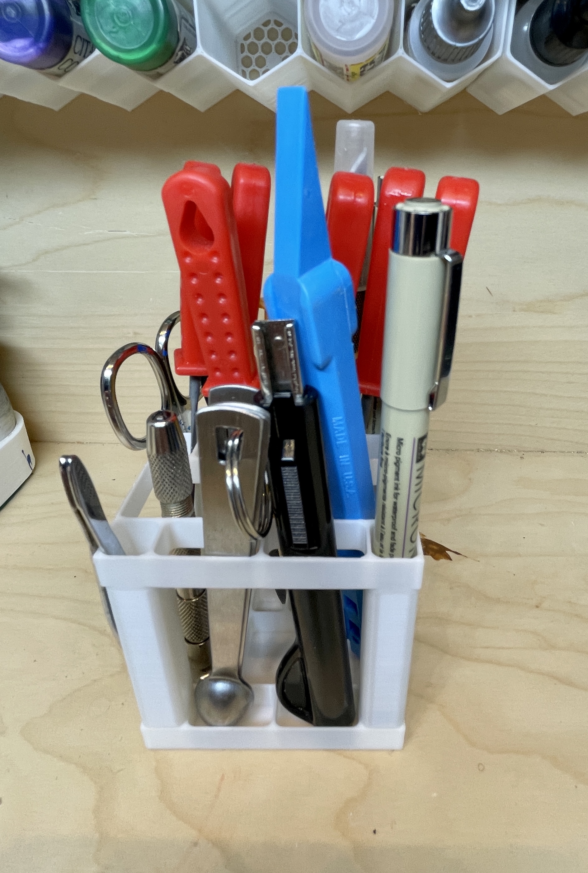 Tool or brush holder v2 by ATree Download free STL model